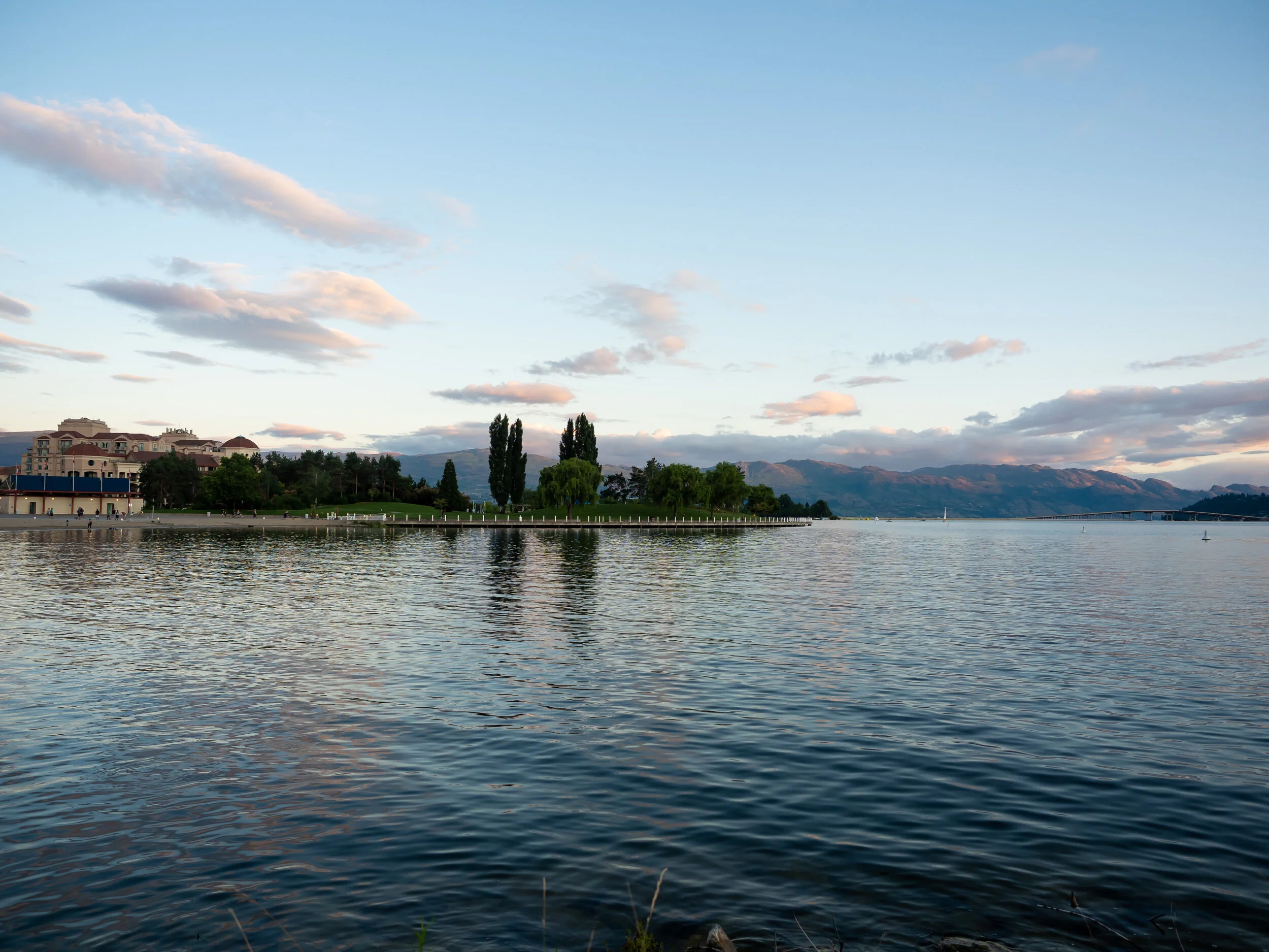 tugboat beach-11.jpg