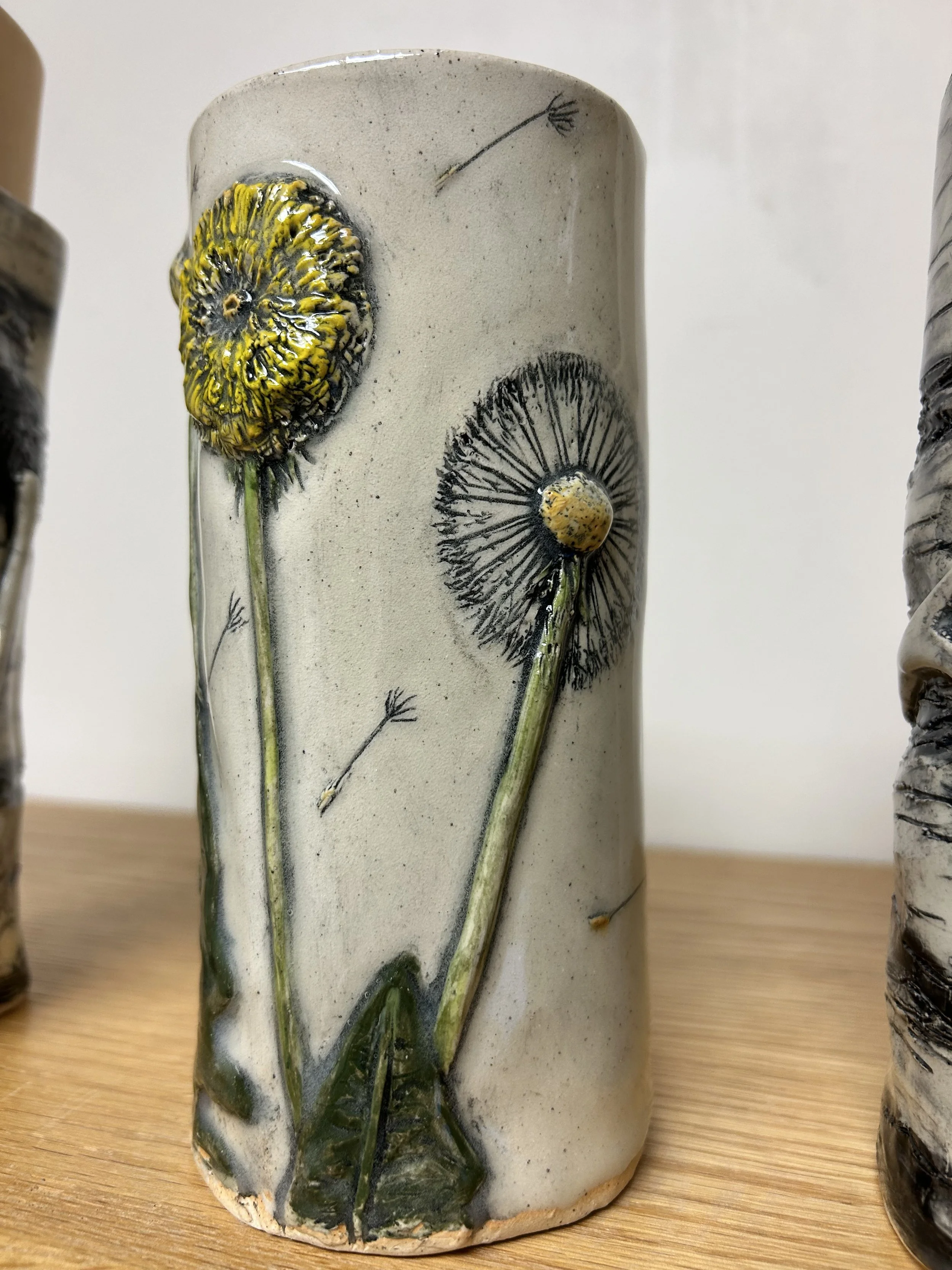 Dandelion vase - ceramic
