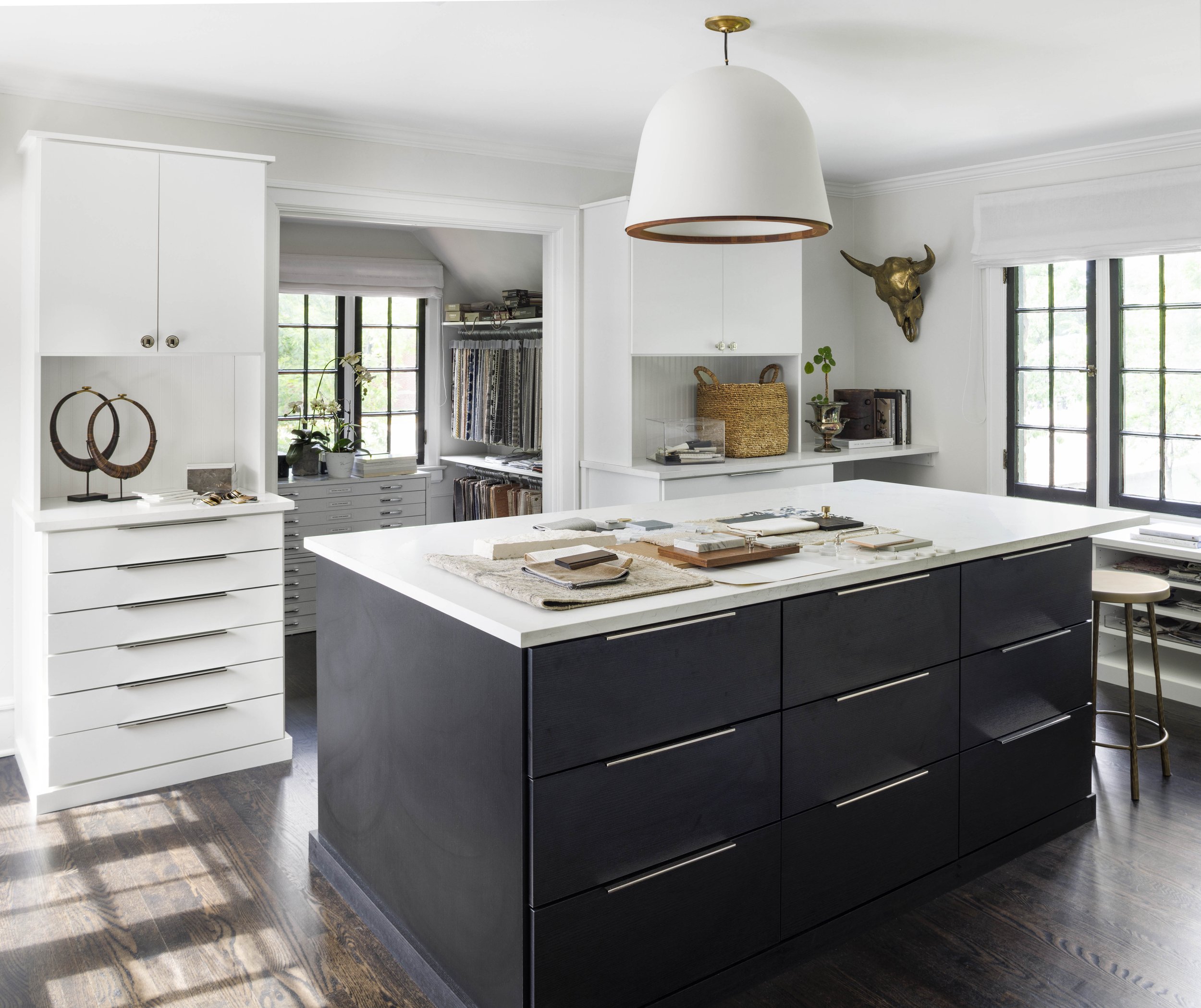 cookdesignhouse_portfolio_wellshirecottageCDHheadquarters017.jpg