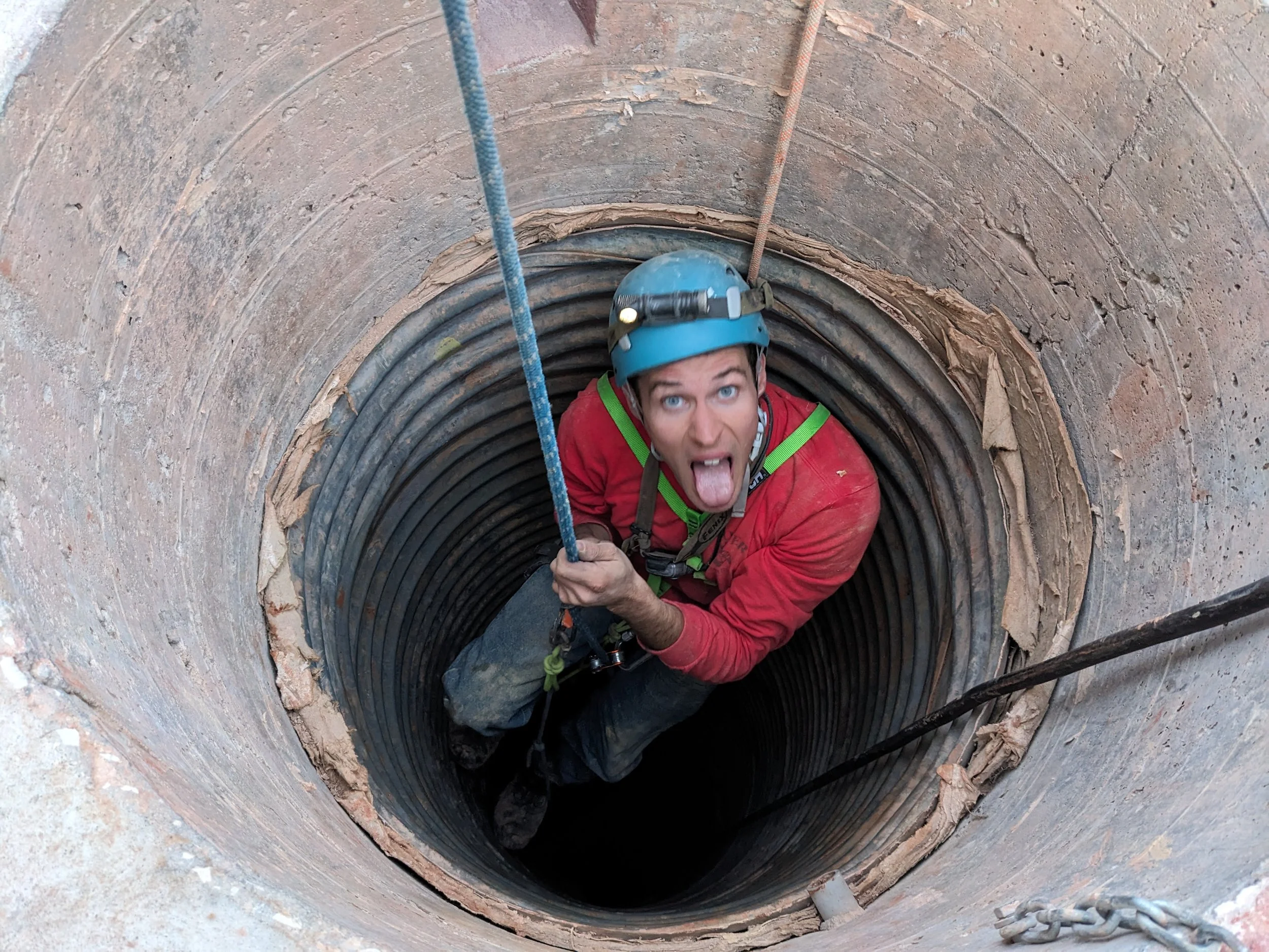 Gem Cave: Entrance Shaft