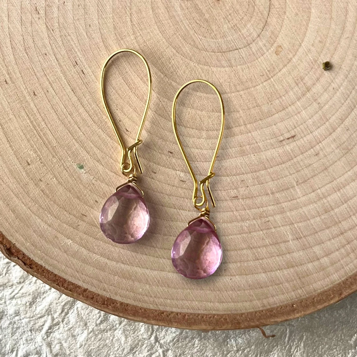 gemstone rose quartz.webp