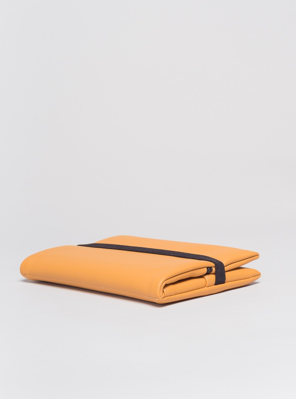 Pouch that\'s nice | Leather — Vegan Yellow | PRE-ORDER hey