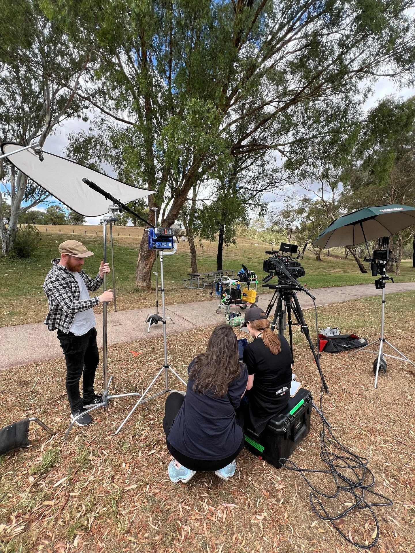 Team LVM on piece to camera duty deploying teleprompter, cinematic camera, pro sound and lighting. Spot the Bunnings umbrella! How good and useful! 

#piecetocamera
#teleprompter
#publicmessage 
#bunningsumbrella