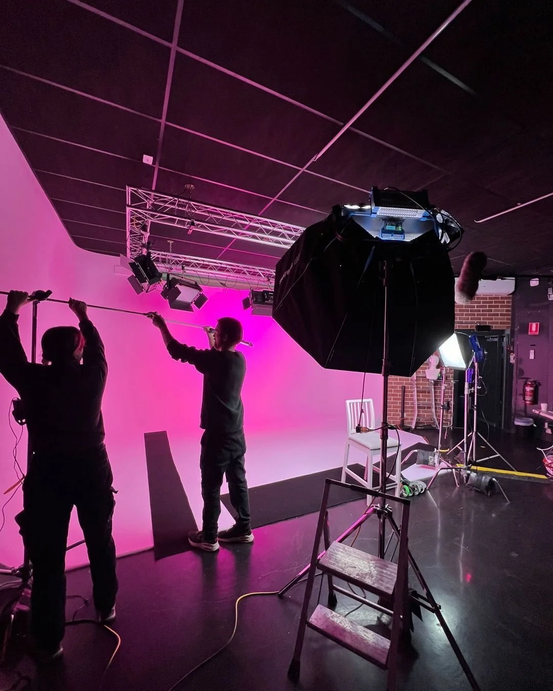 Inner West Melbourne studio | FREE parking | 6m soundstage + cyclorama | RGB lighting | Hair &amp; makeup | WiFi

STUDIO REWARDS - 50% OFF FOR NOVEMBER

Use code LVMNOV50 when booking. SPOTS FILL FAST! DM US TO BOOK YOUR STUDIO SESSION TODAY!

Featur