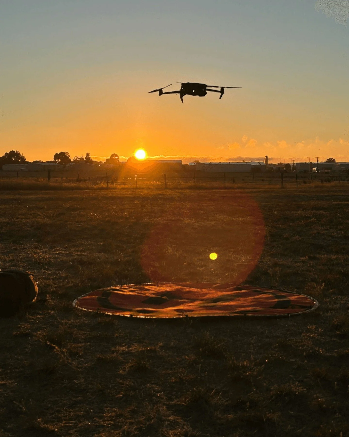 Perfect sky for a drone shoot!☀️🚁

On location in brisk regional Victoria for a major roads client, capturing morning light across a major future upgrade project!

#majorprojects
#infrastructure
#dronecapture
#regionalvictoria
#videoproduction
