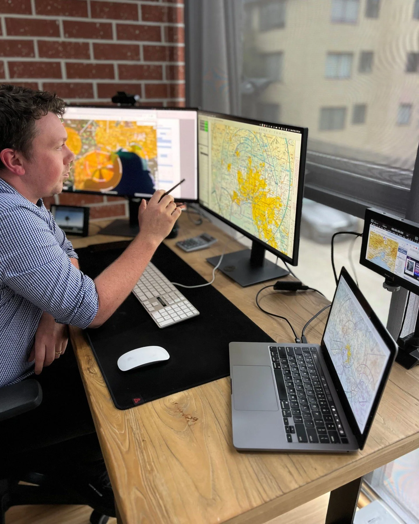 Aerial drone operations:

Fully ReOC &amp; RePL certified, we&rsquo;re equipped to provide maximum creative potential across all projects, safely and fully compliant.

We can fly anywhere&hellip;

*almost 😉

#droneoperations
#flightplanning
#license