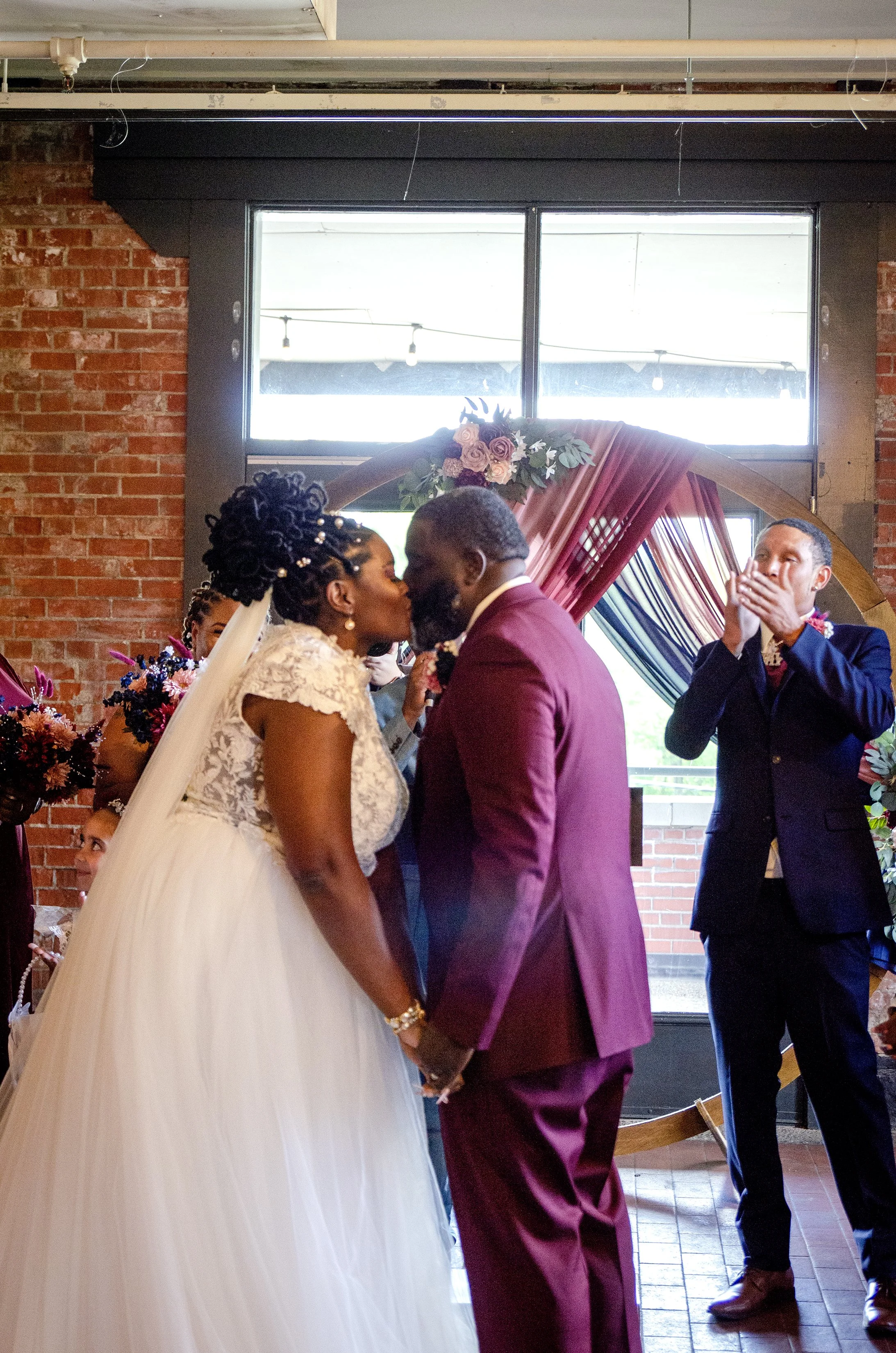 taylor-wedding-mellwood-art-center-louisville-ky-shelby-marie-photography-198.jpg