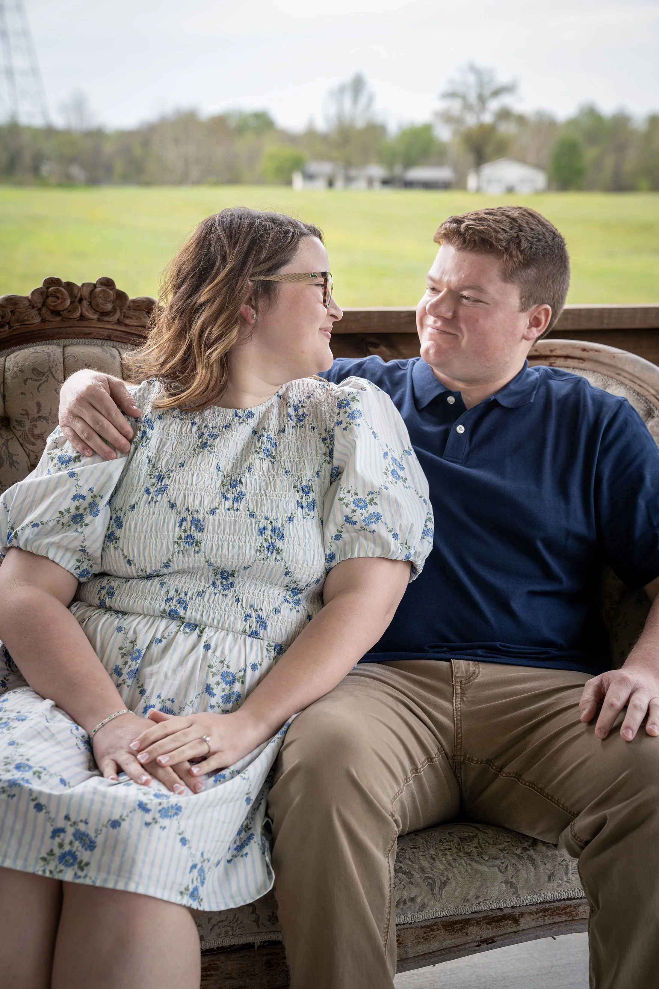 gillian-and-stephen-engagement-white-barn-venue-madison-indiana-shelby-marie-photography-1.jpg