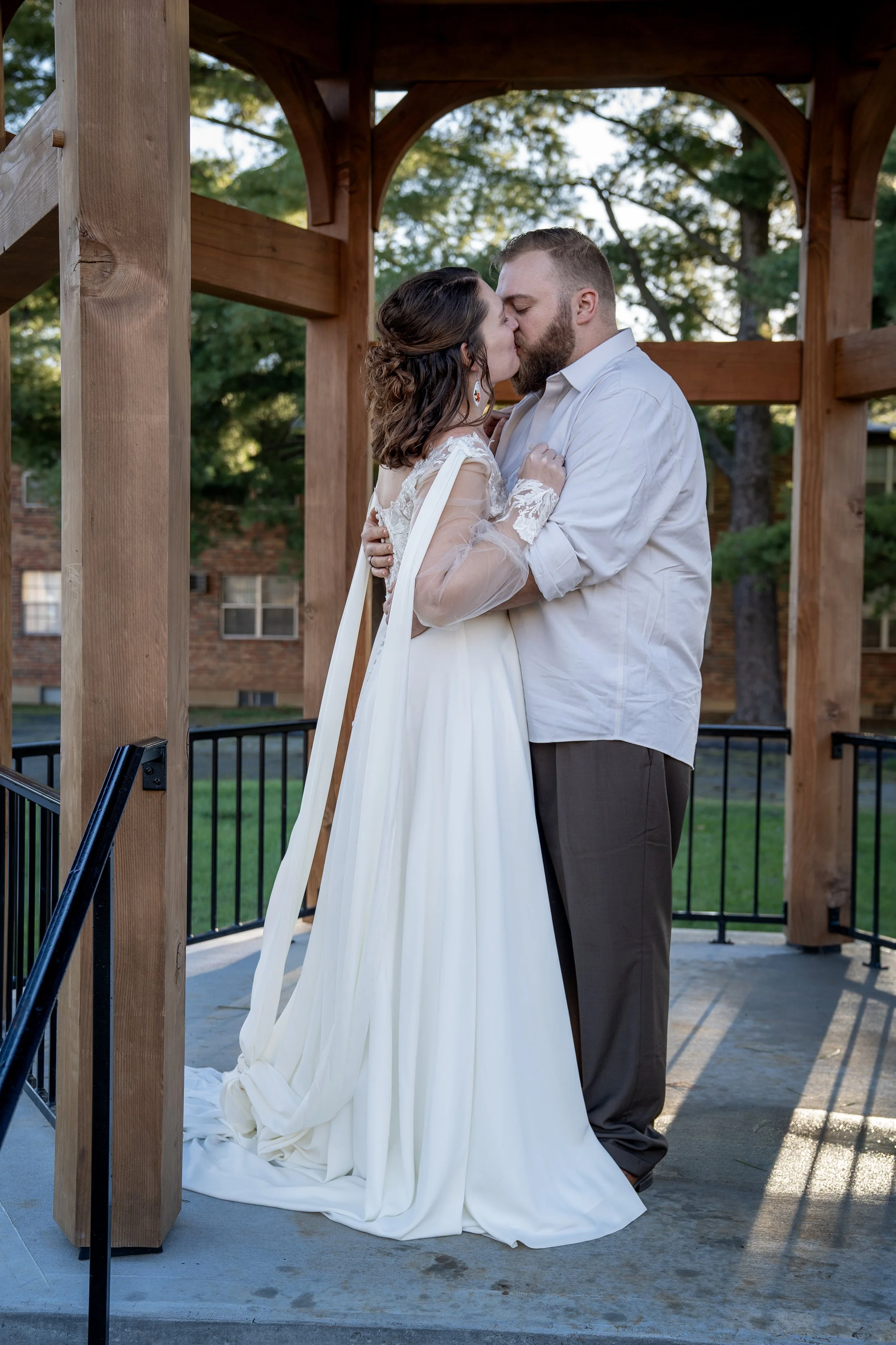 logan-wedding-st-michael-church-louisville-ky-shelby-marie-photography-360.jpg