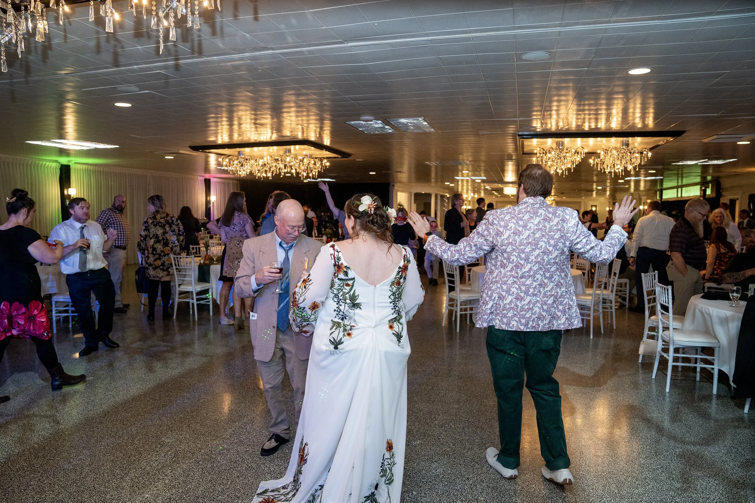 fellows-wedding-woodhaven-country-club-louisville-shelby-marie-photography-232.jpg