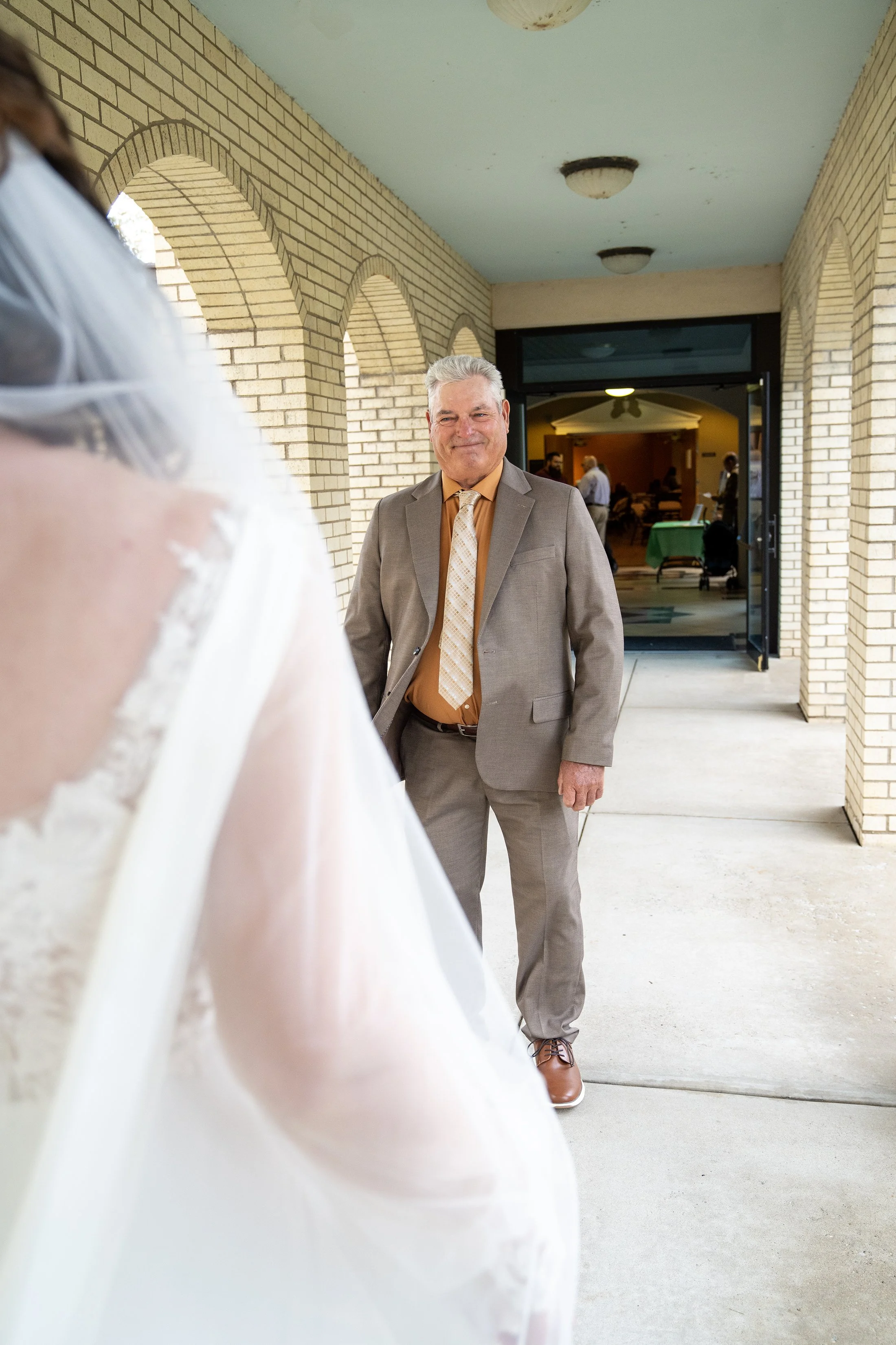 logan-wedding-st-michael-church-louisville-ky-shelby-marie-photography-34.jpg