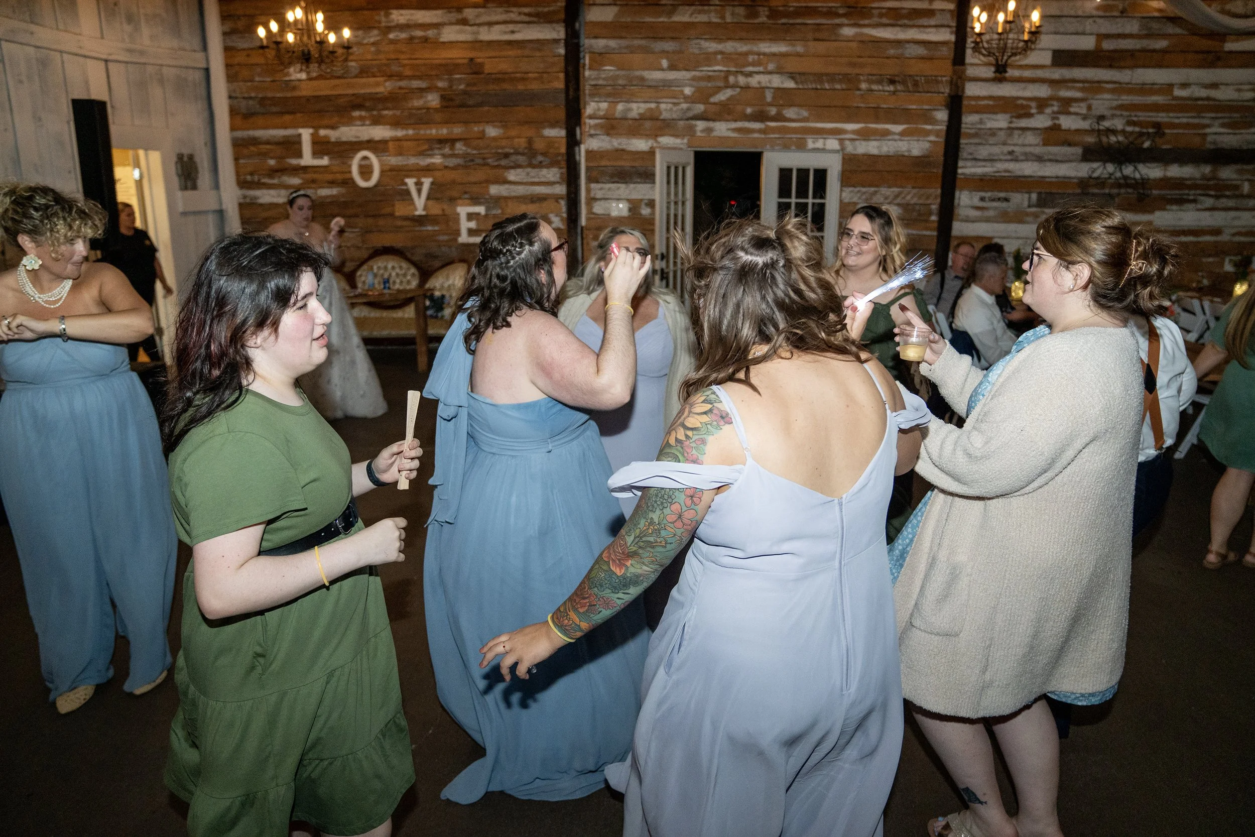 paul-brittney-bray-wedding-avonley-homestead-shelbyville-ky-shelby-marie-photography-469.jpg