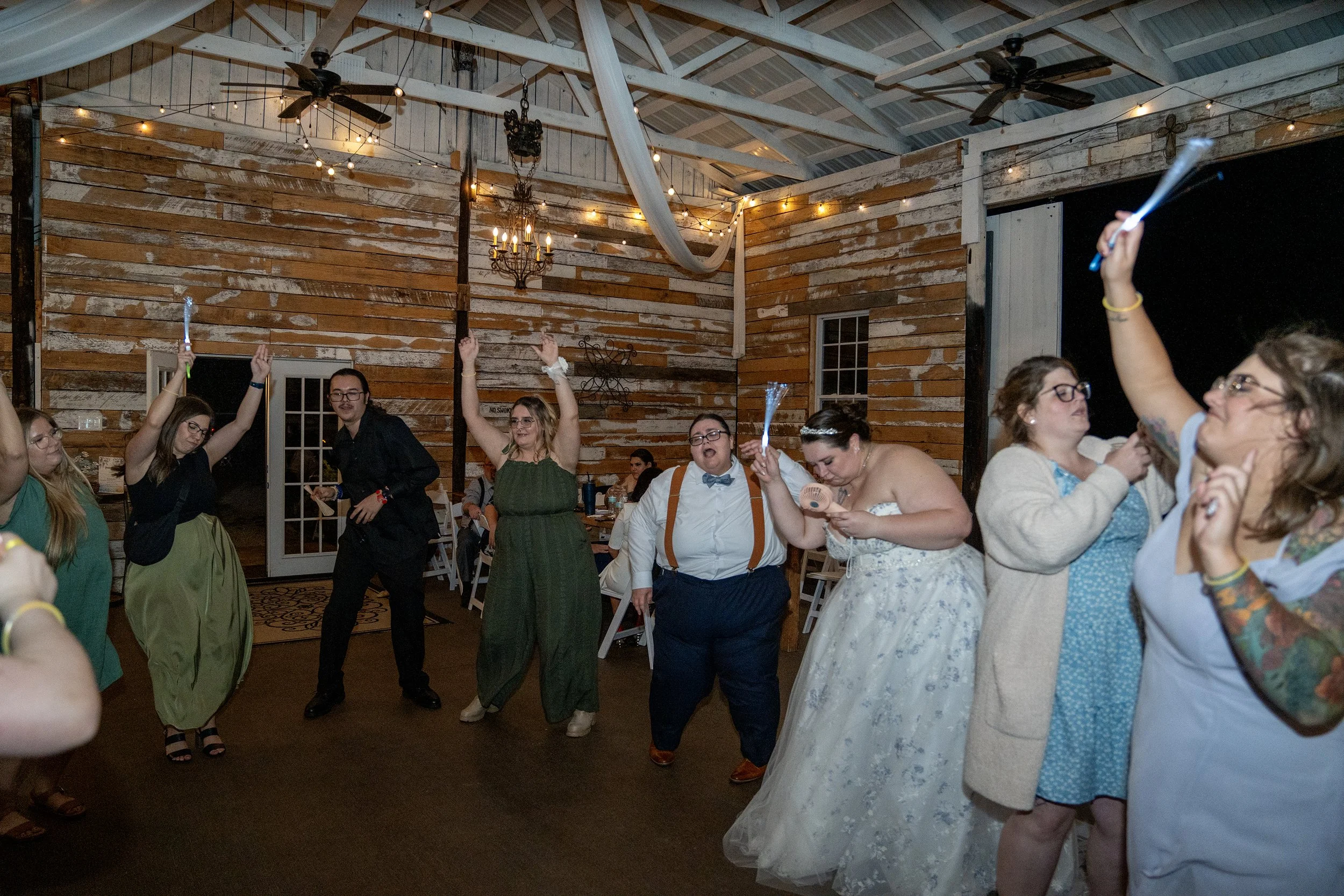 paul-brittney-bray-wedding-avonley-homestead-shelbyville-ky-shelby-marie-photography-473.jpg