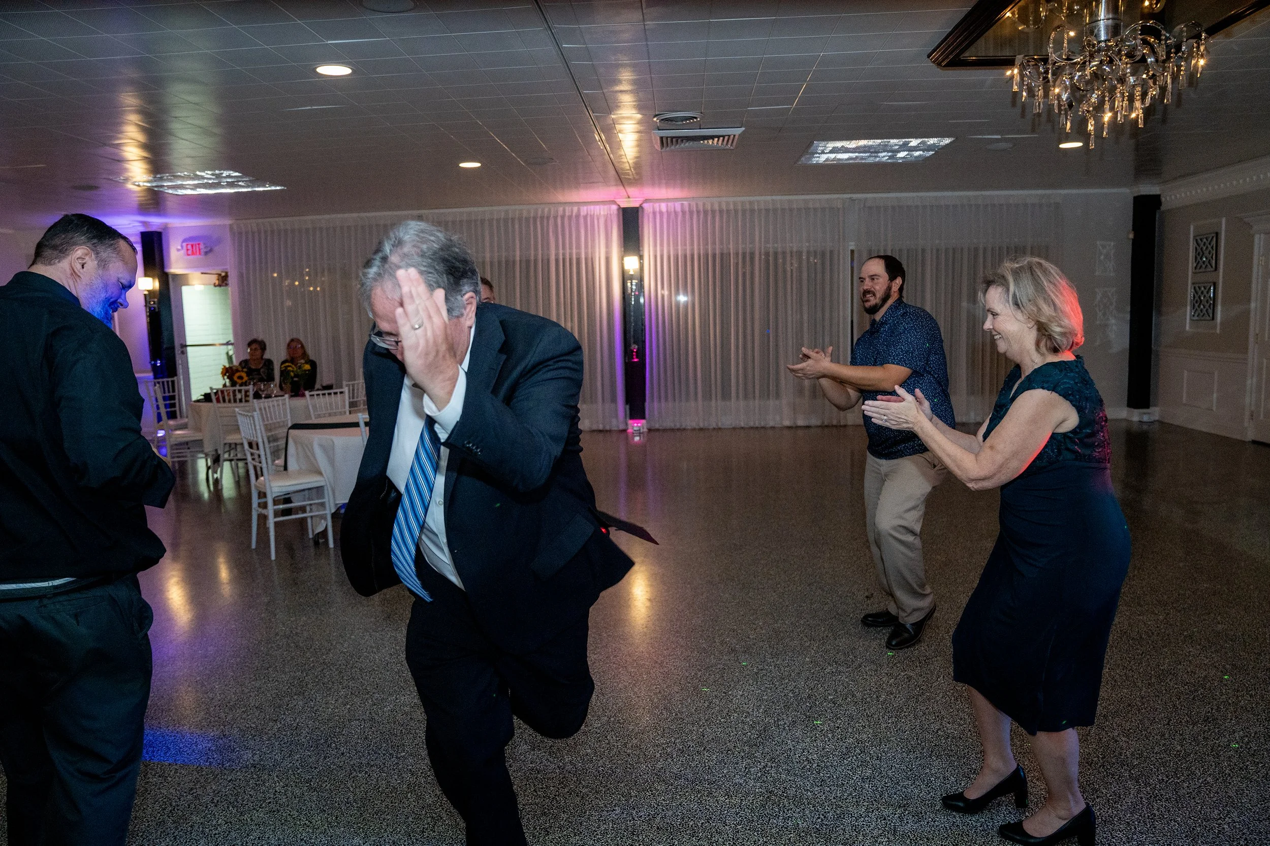 fellows-wedding-woodhaven-country-club-louisville-shelby-marie-photography-394.jpg