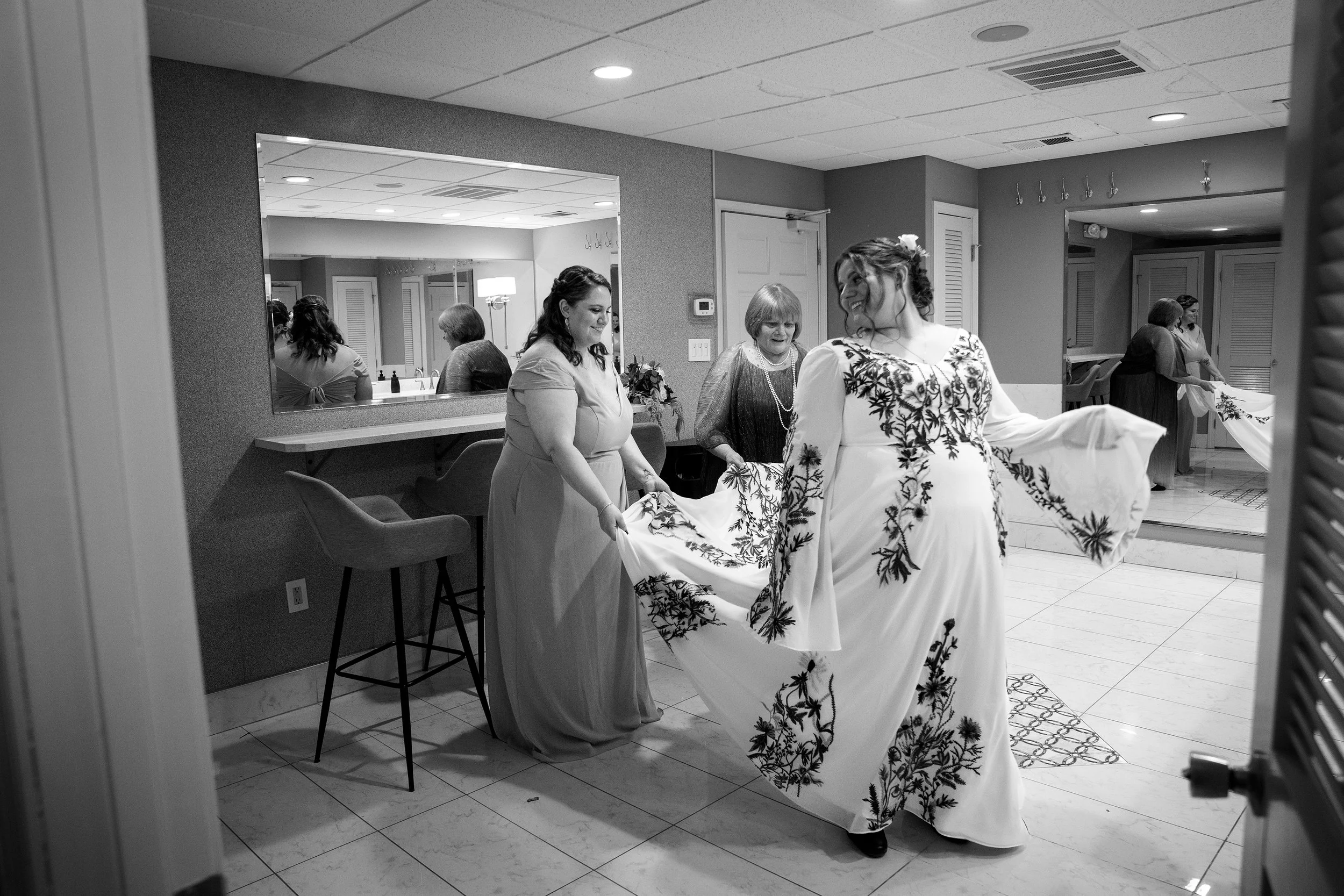 fellows-wedding-woodhaven-country-club-louisville-shelby-marie-photography-5.jpg