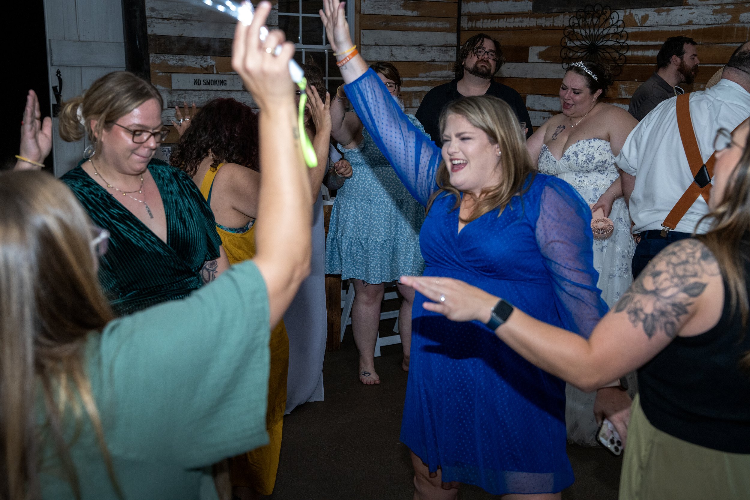 paul-brittney-bray-wedding-avonley-homestead-shelbyville-ky-shelby-marie-photography-443.jpg
