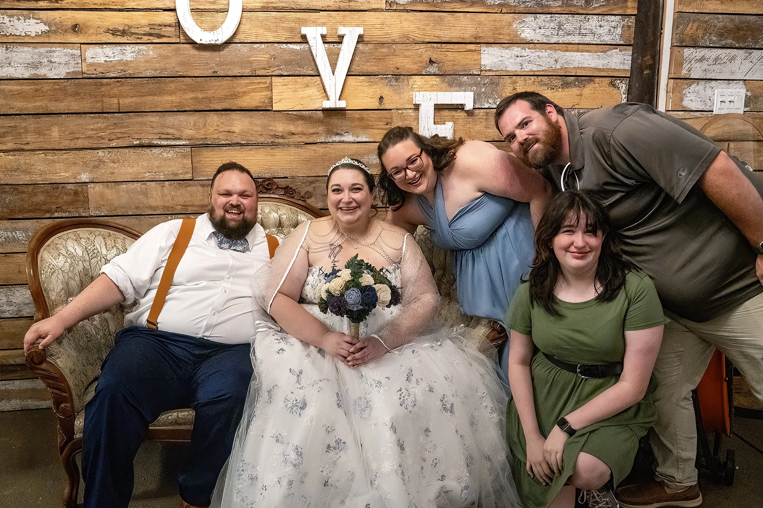 paul-brittney-bray-wedding-avonley-homestead-shelbyville-ky-shelby-marie-photography-379.jpg