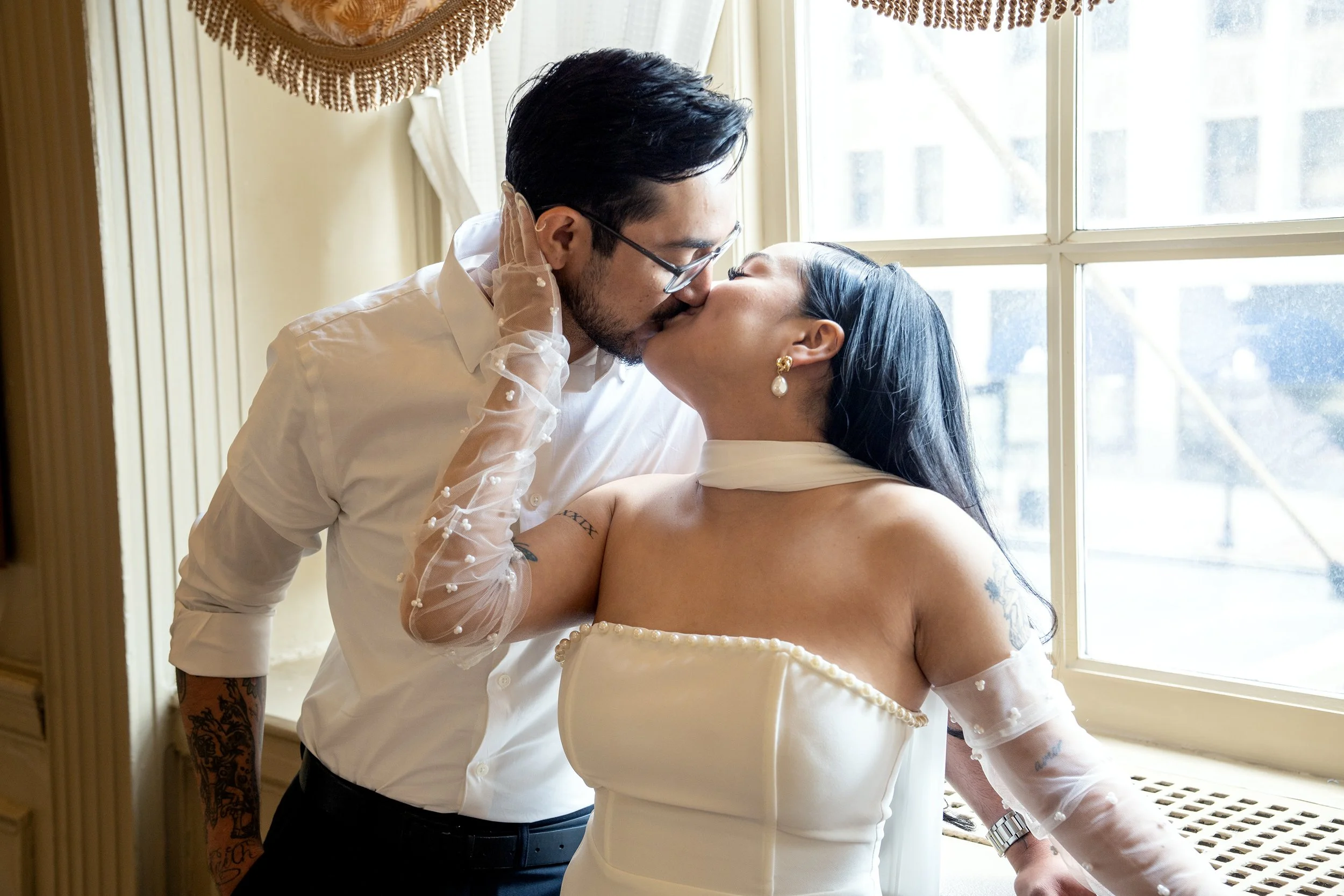 andrea-and-edgar-engagement-photos-brown-hotel-louisville-kentucky-shelby-marie-photography-4.jpg