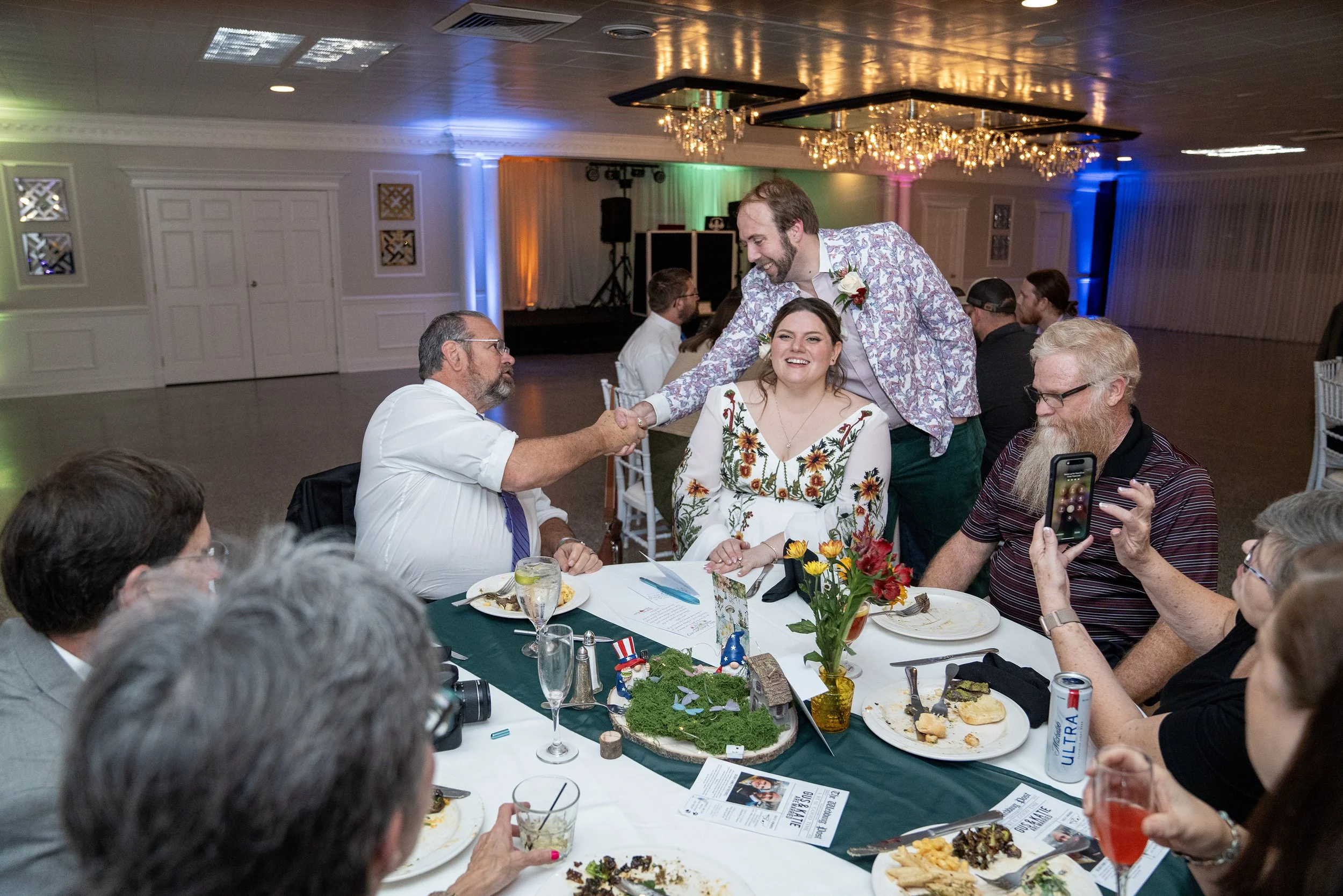 fellows-wedding-woodhaven-country-club-louisville-shelby-marie-photography-175.jpg