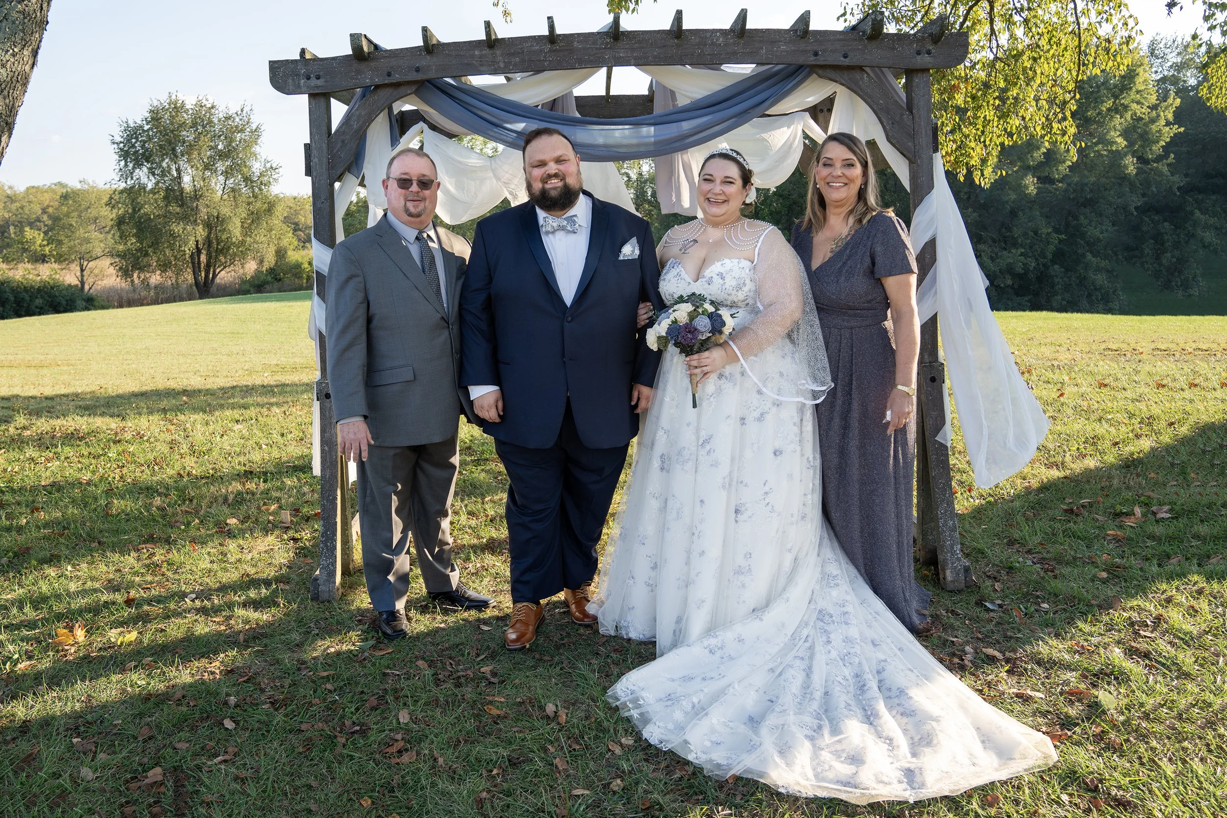 paul-brittney-bray-wedding-avonley-homestead-shelbyville-ky-shelby-marie-photography-227.jpg