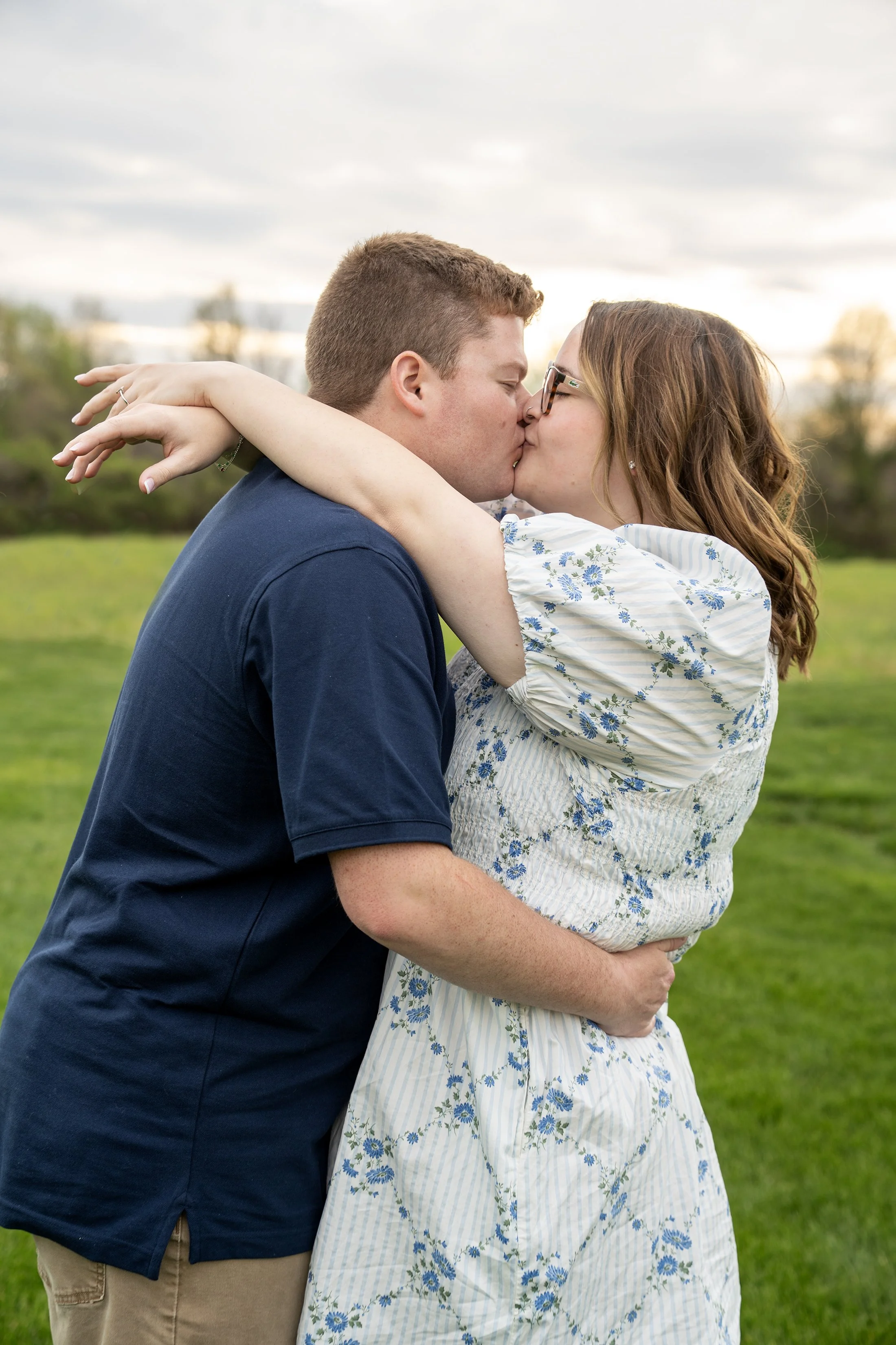 gillian-and-stephen-engagement-white-barn-venue-madison-indiana-shelby-marie-photography-24.jpg