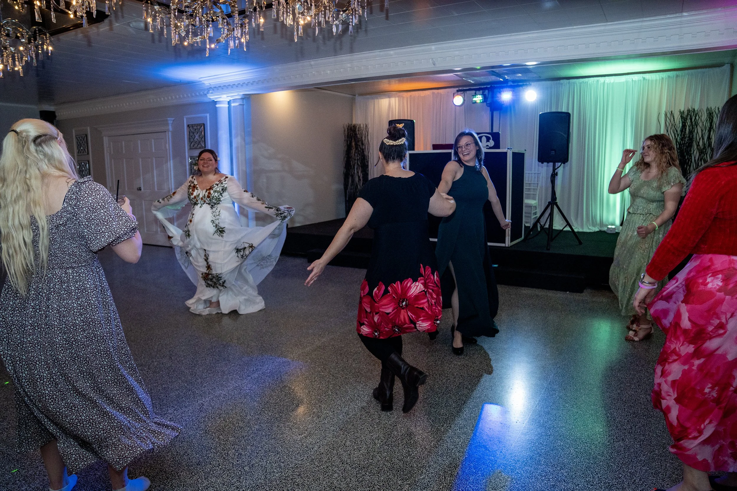 fellows-wedding-woodhaven-country-club-louisville-shelby-marie-photography-298.jpg