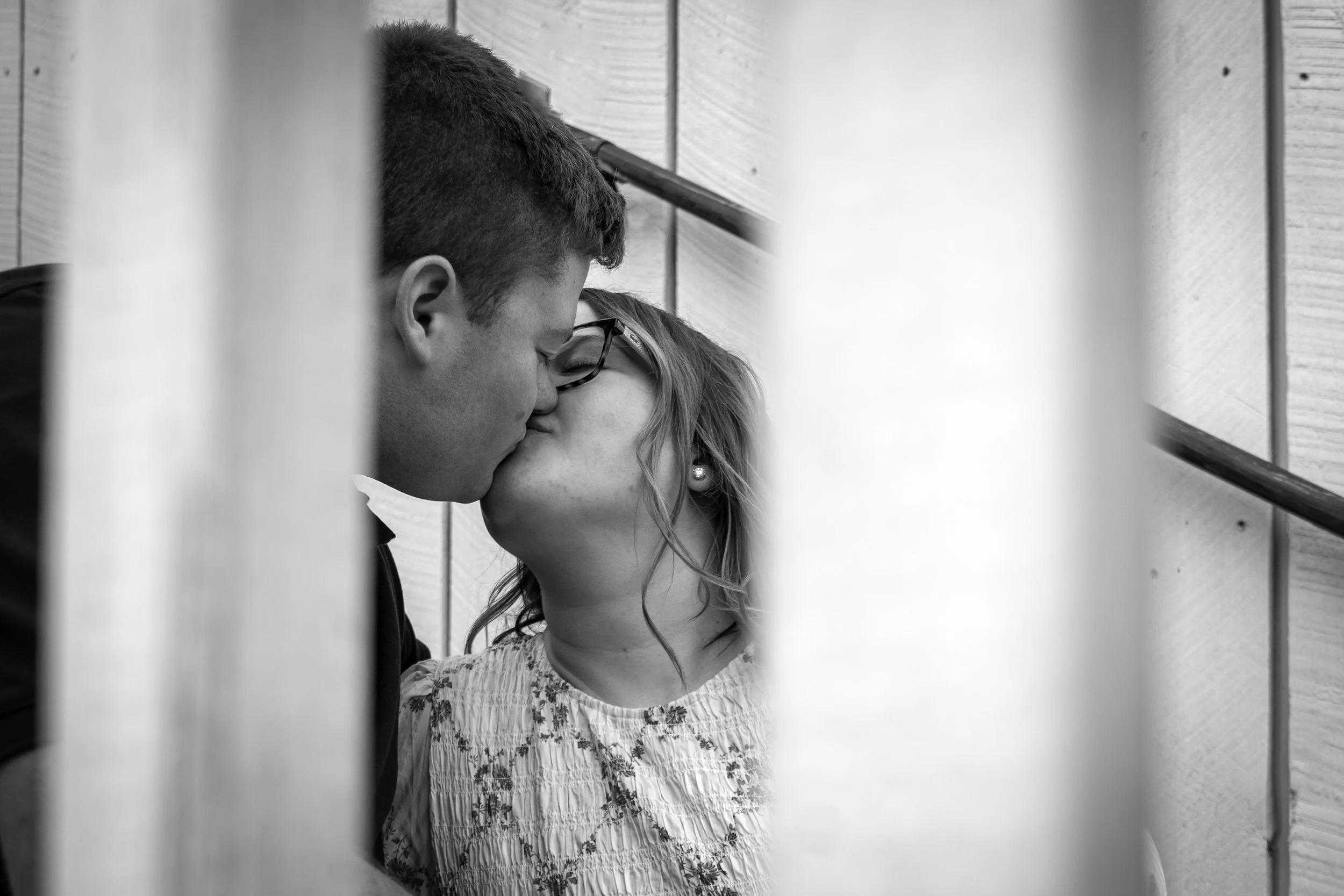 gillian-and-stephen-engagement-white-barn-venue-madison-indiana-shelby-marie-photography-17.jpg