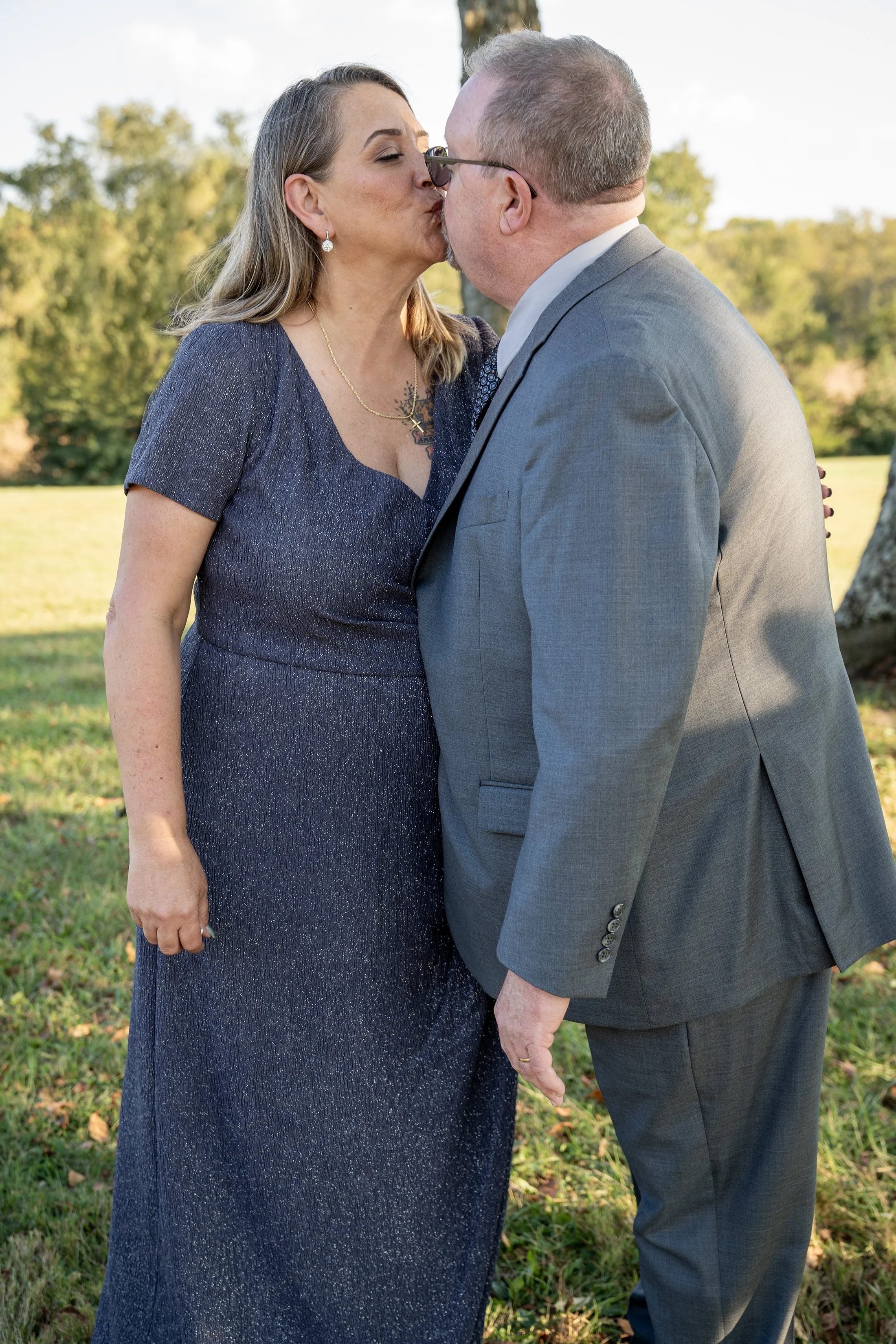 paul-brittney-bray-wedding-avonley-homestead-shelbyville-ky-shelby-marie-photography-218.jpg
