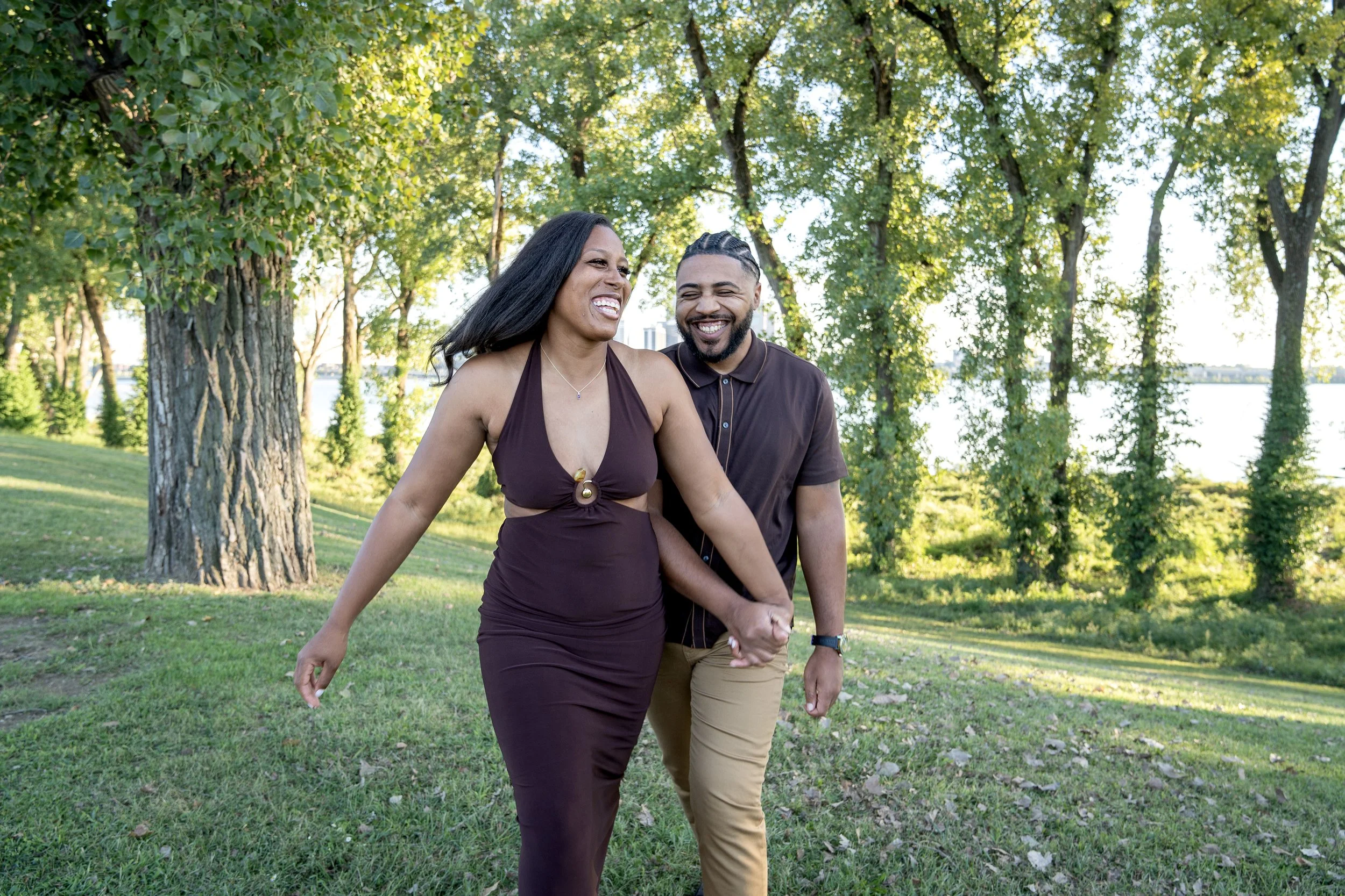 falls-of-the-ohio-engagement-photos-joy-tyson-shelby-marie-photography_12.jpg
