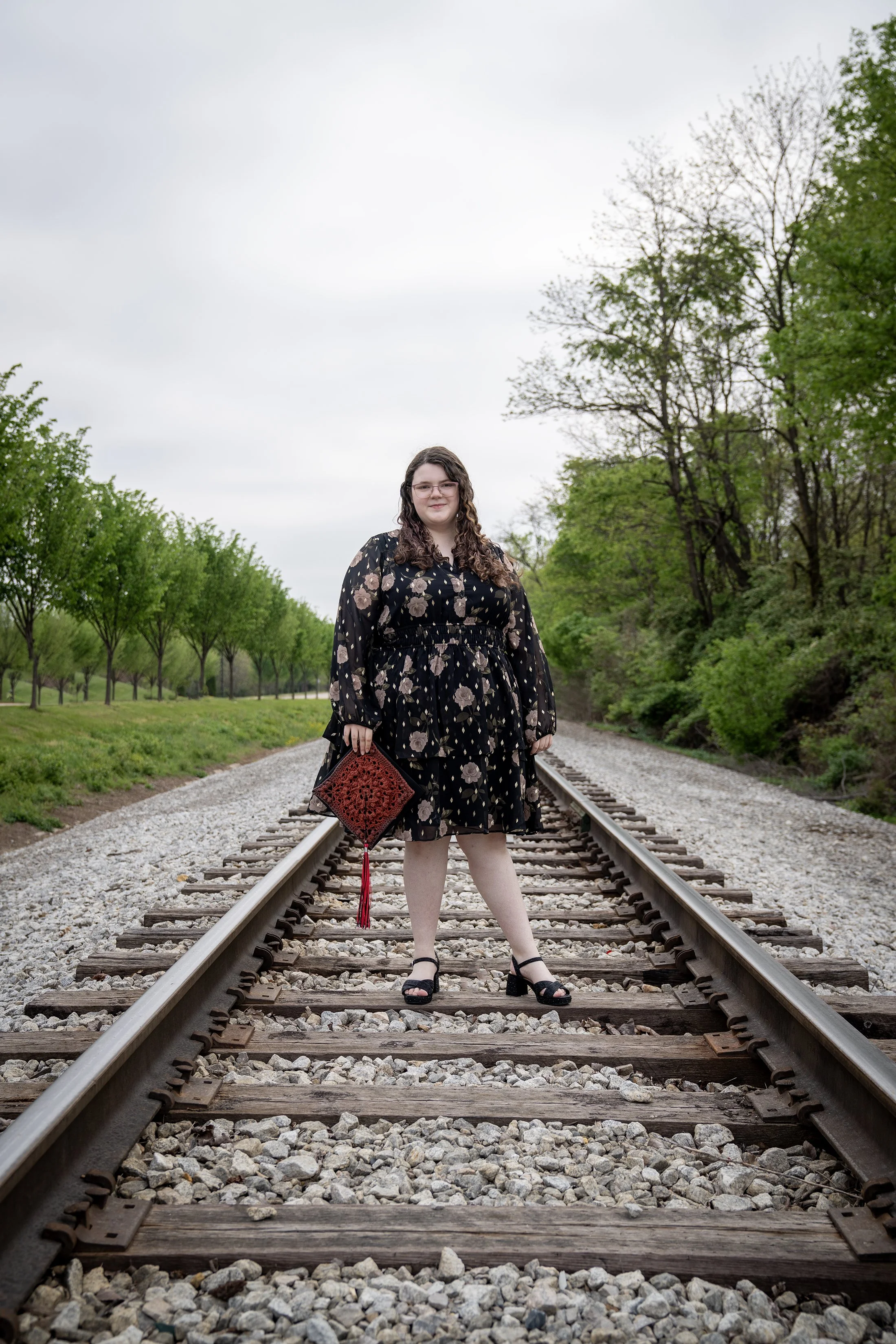 mars-woodward-senior-photos-part-two-louisville-kentucky-shelby-marie-photography-36.jpg