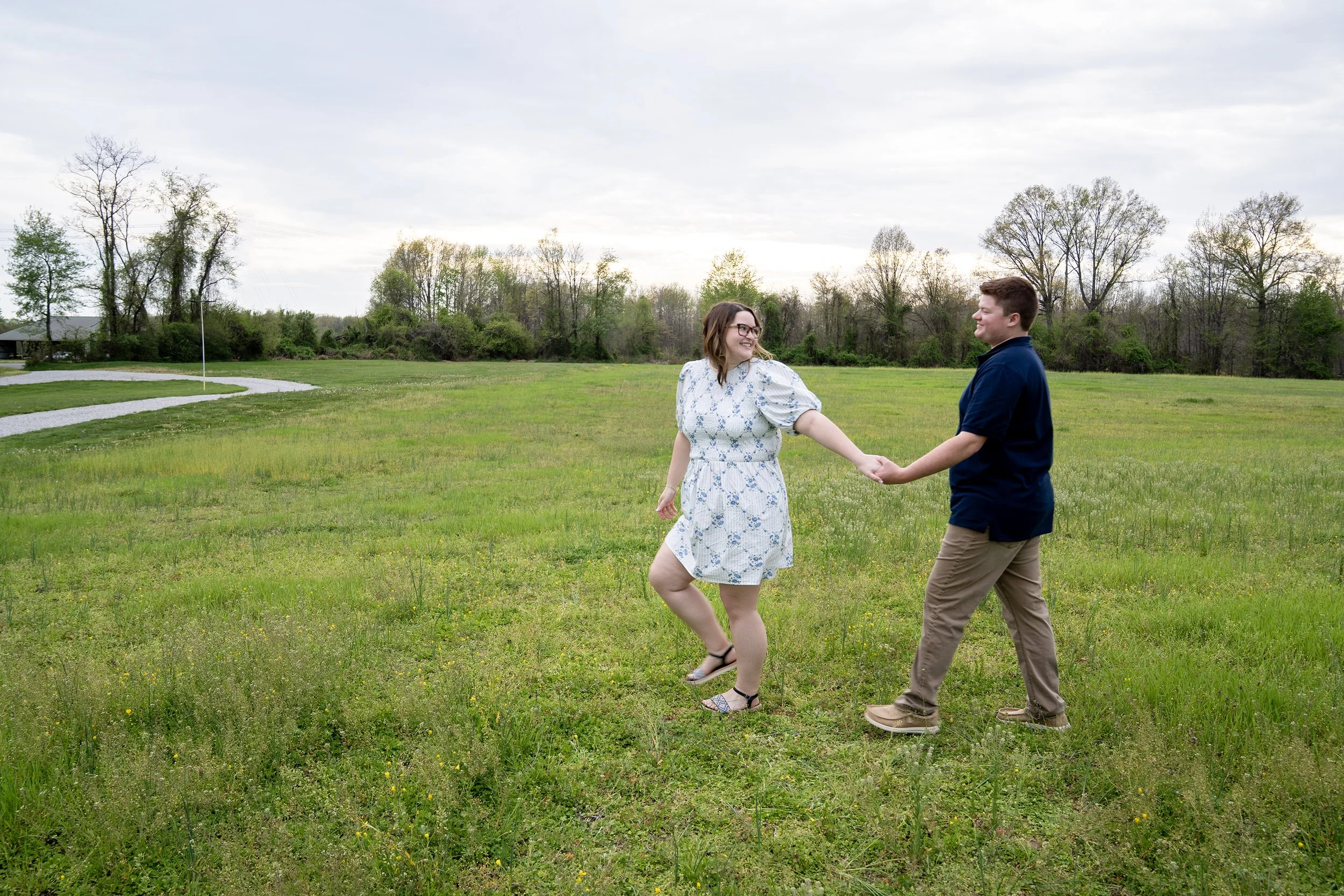 gillian-and-stephen-engagement-white-barn-venue-madison-indiana-shelby-marie-photography-44.jpg