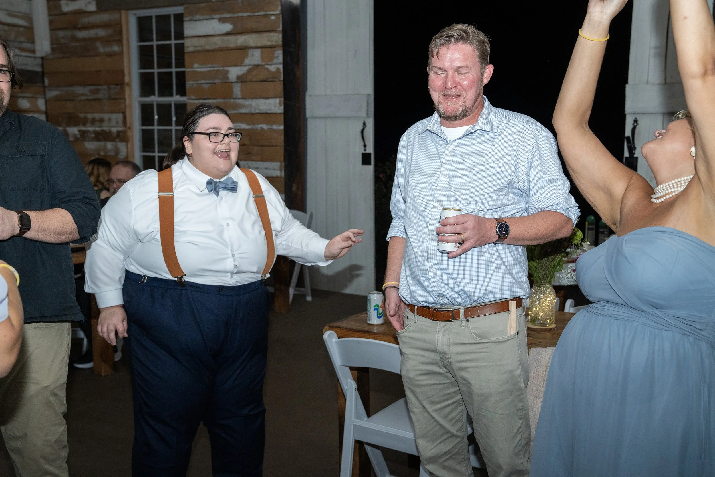 paul-brittney-bray-wedding-avonley-homestead-shelbyville-ky-shelby-marie-photography-451.jpg