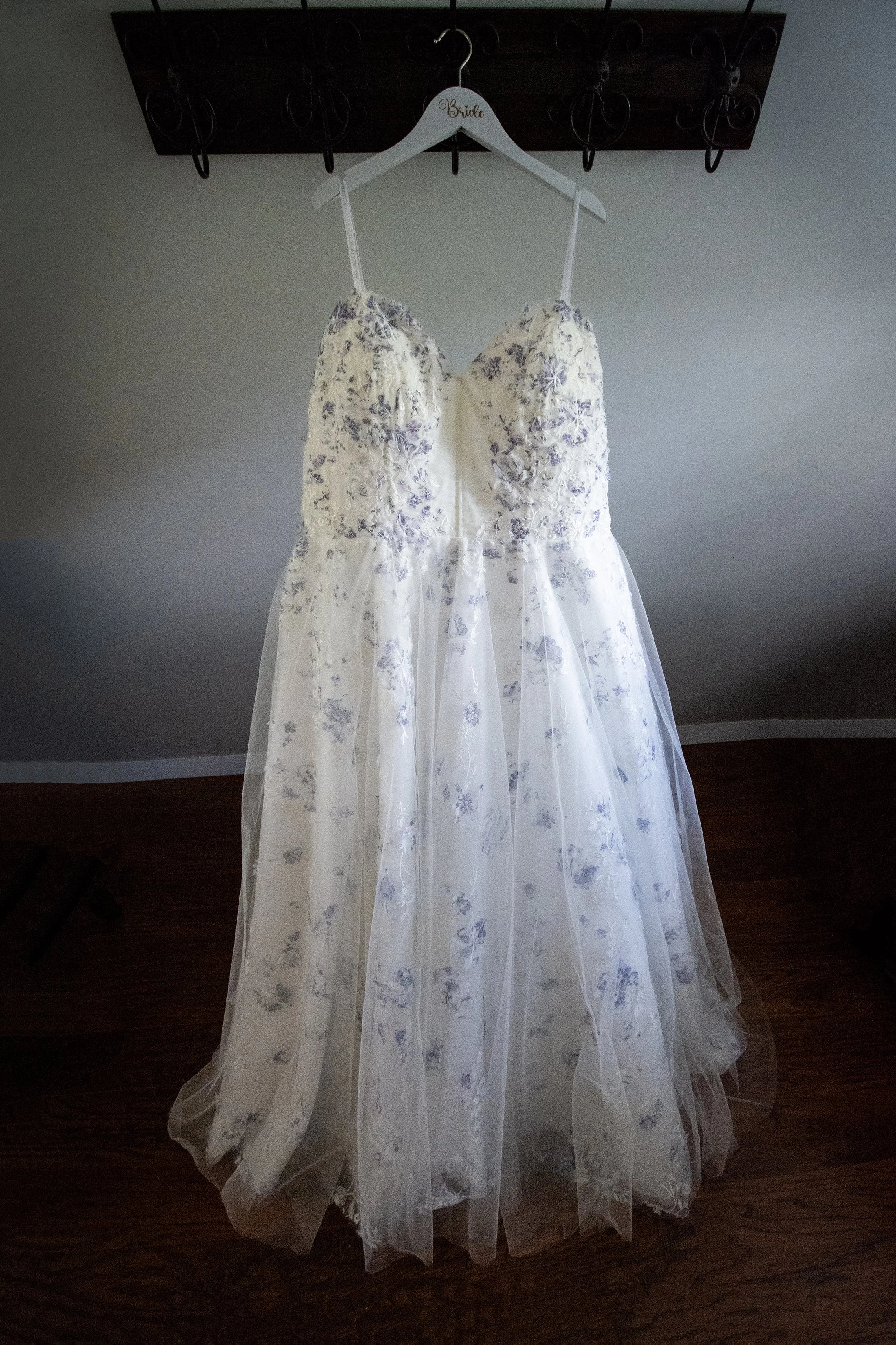 paul-brittney-bray-wedding-avonley-homestead-shelbyville-ky-shelby-marie-photography-8.jpg
