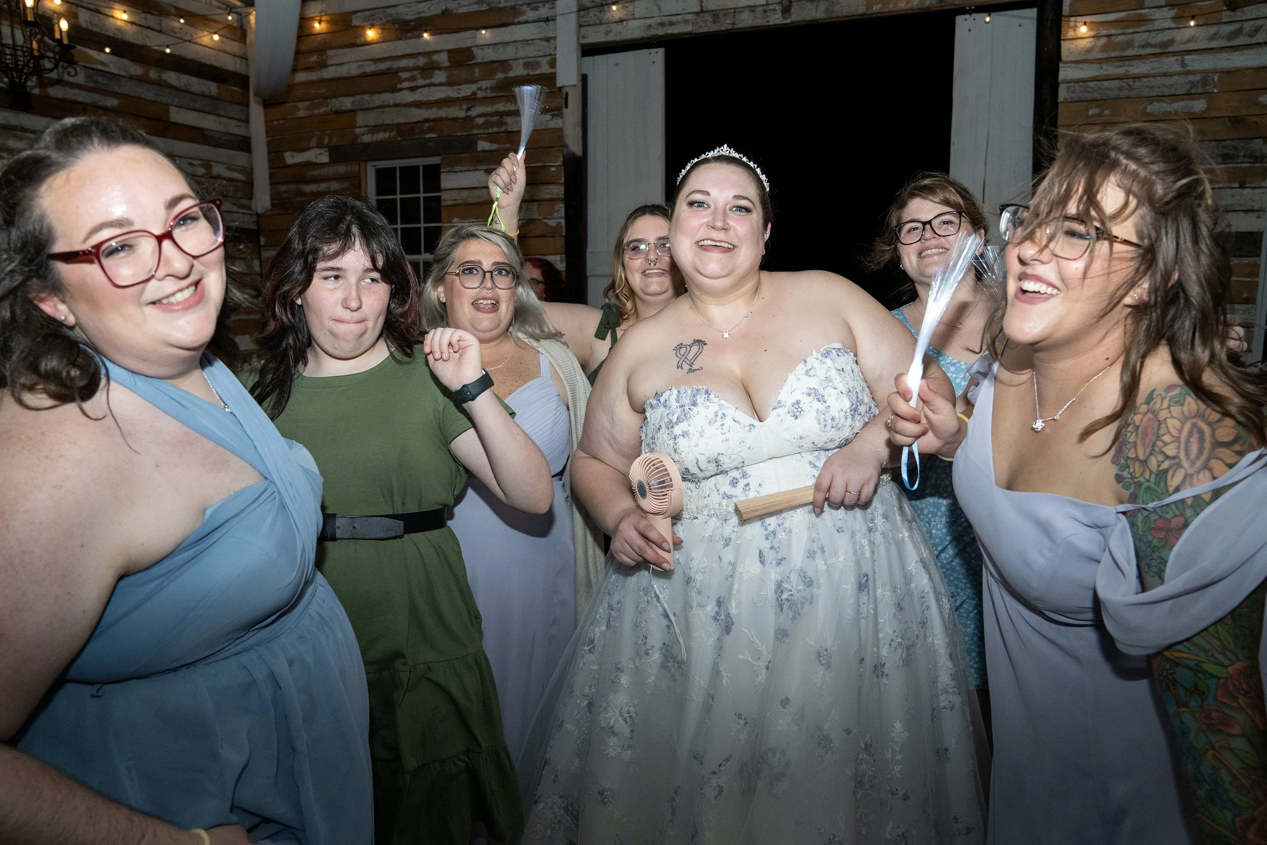 paul-brittney-bray-wedding-avonley-homestead-shelbyville-ky-shelby-marie-photography-424.jpg