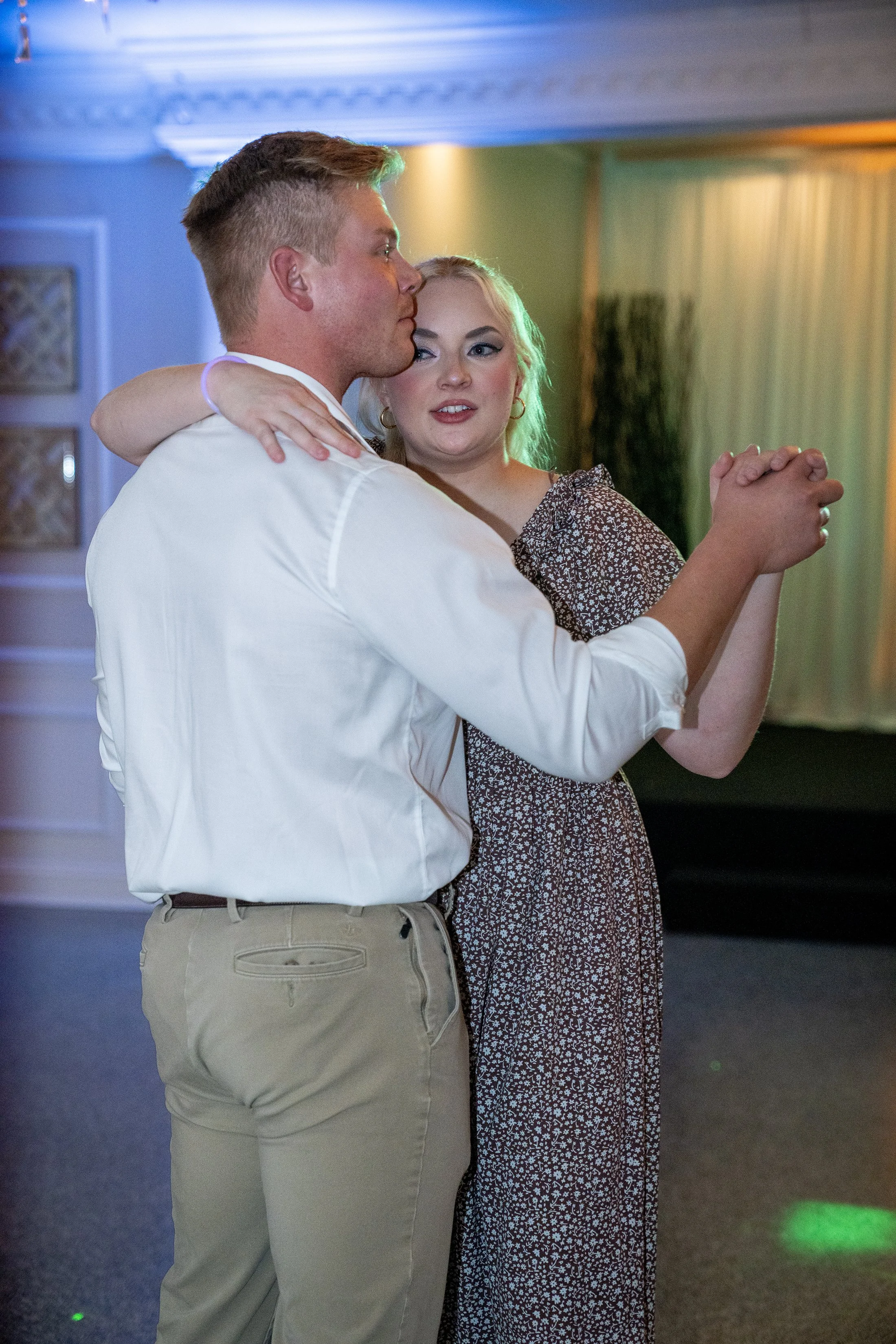 fellows-wedding-woodhaven-country-club-louisville-shelby-marie-photography-278.jpg