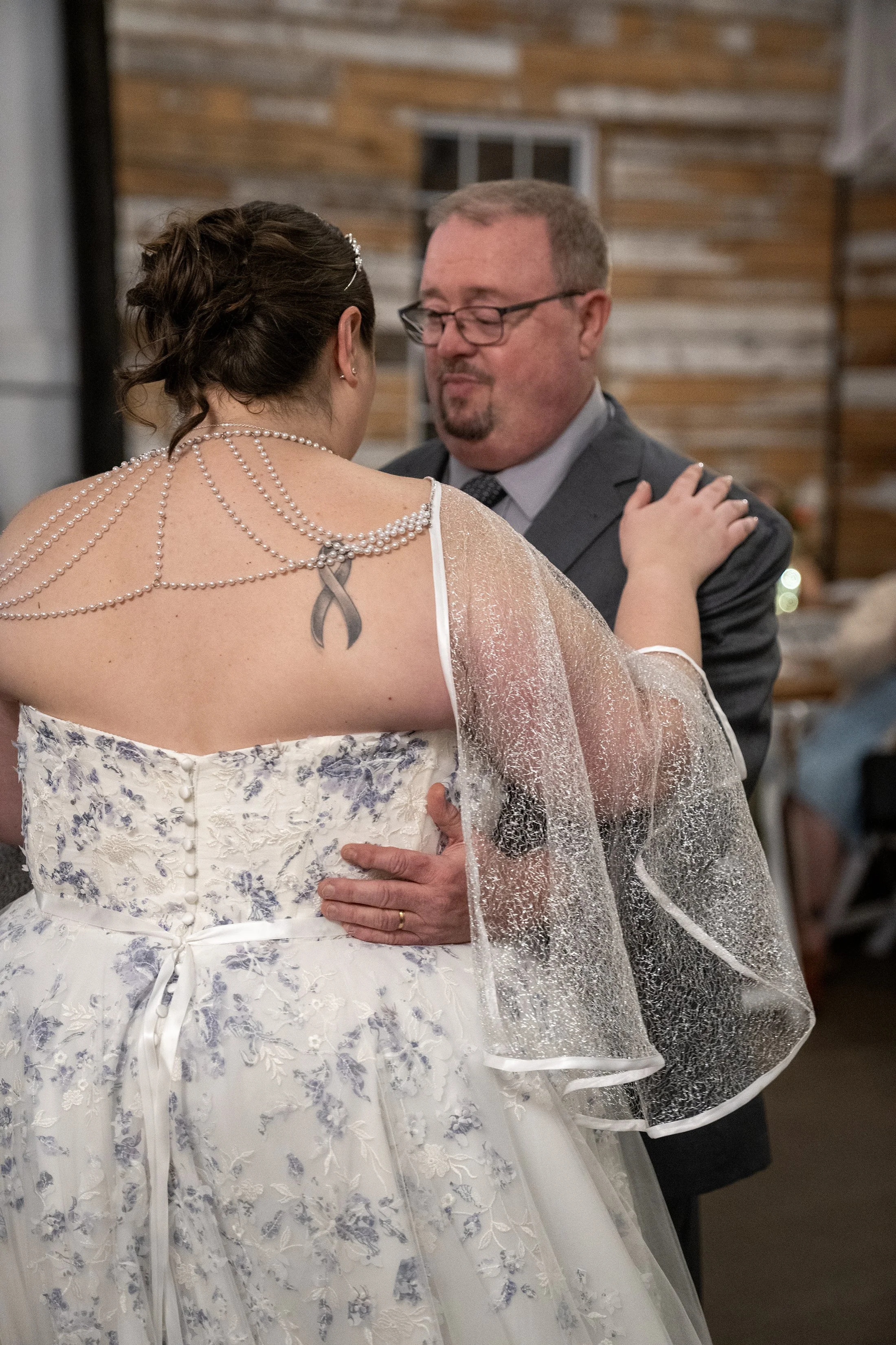 paul-brittney-bray-wedding-avonley-homestead-shelbyville-ky-shelby-marie-photography-365.jpg