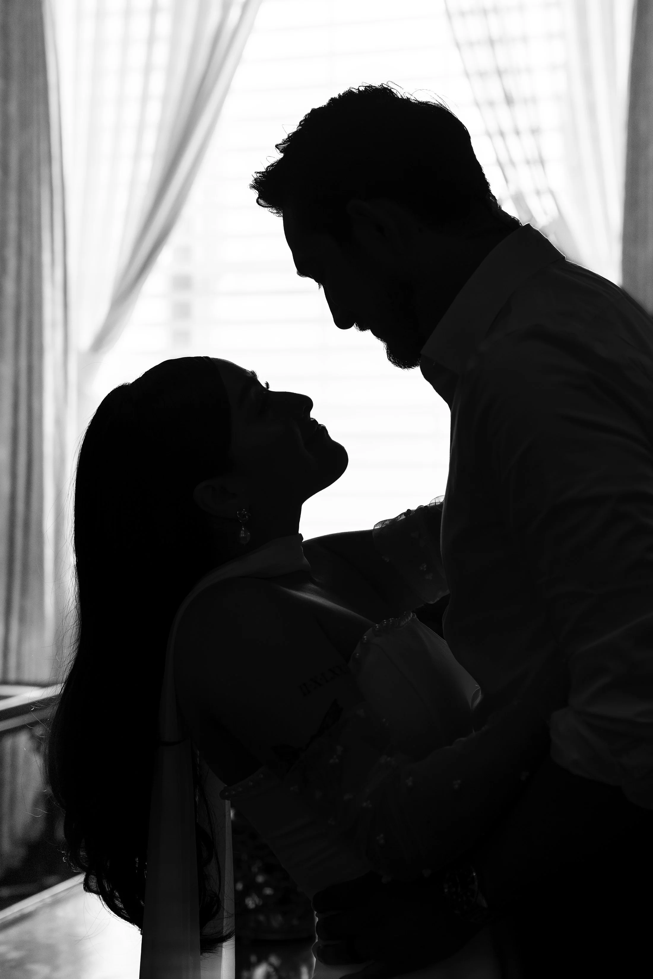 andrea-and-edgar-engagement-photos-brown-hotel-louisville-kentucky-shelby-marie-photography-34.jpg