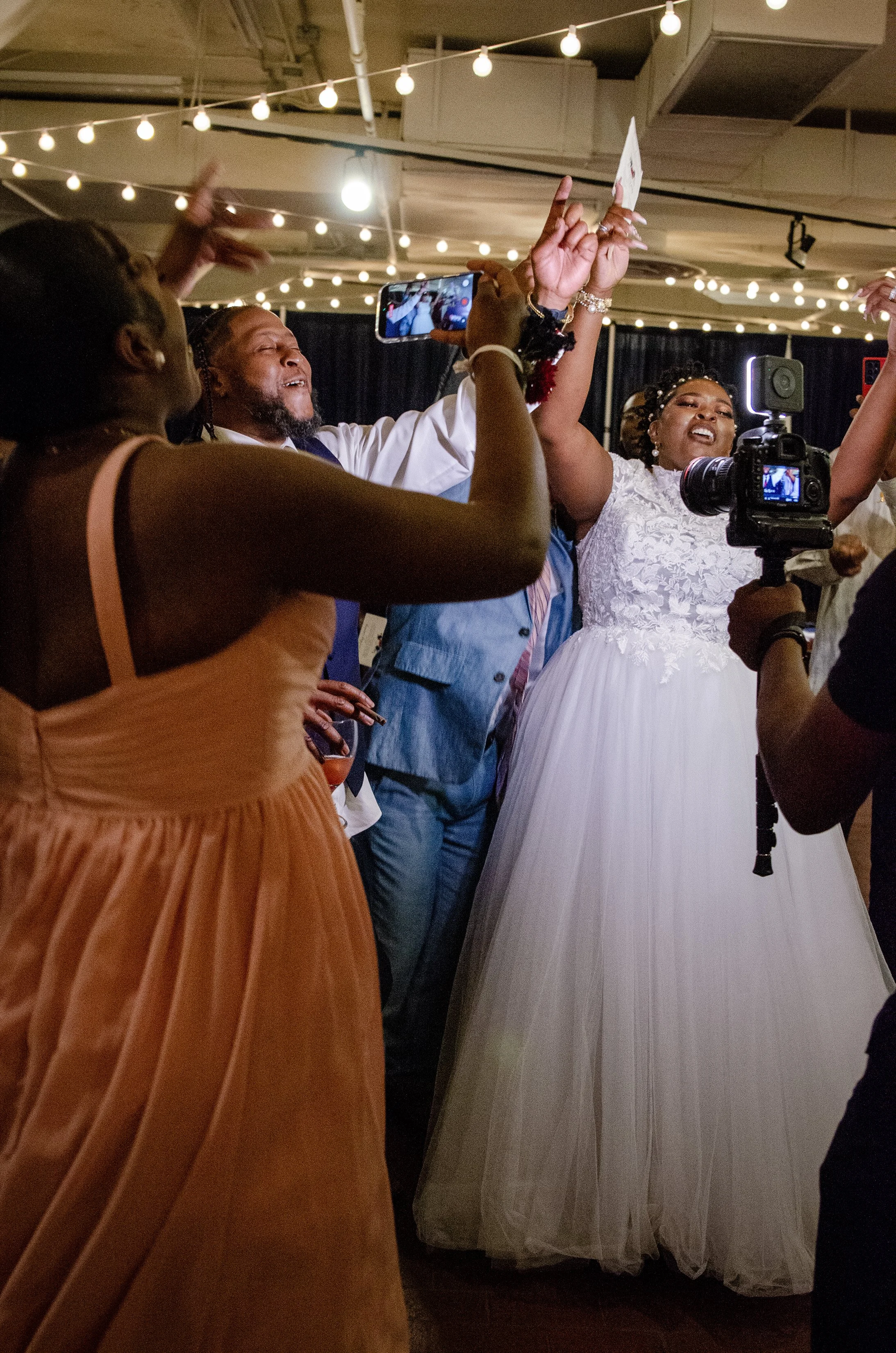 taylor-wedding-mellwood-art-center-louisville-ky-shelby-marie-photography-423.jpg