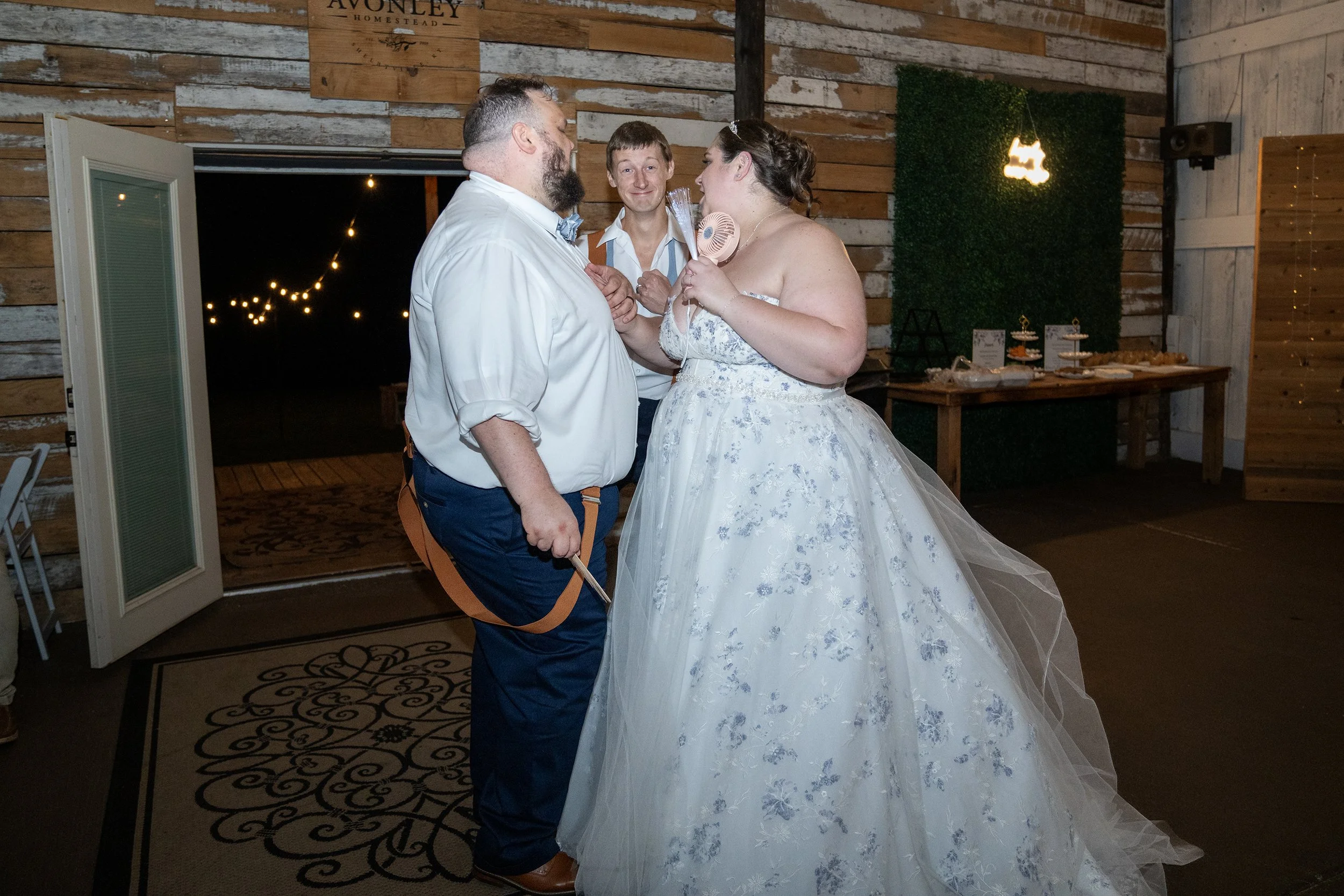paul-brittney-bray-wedding-avonley-homestead-shelbyville-ky-shelby-marie-photography-489.jpg