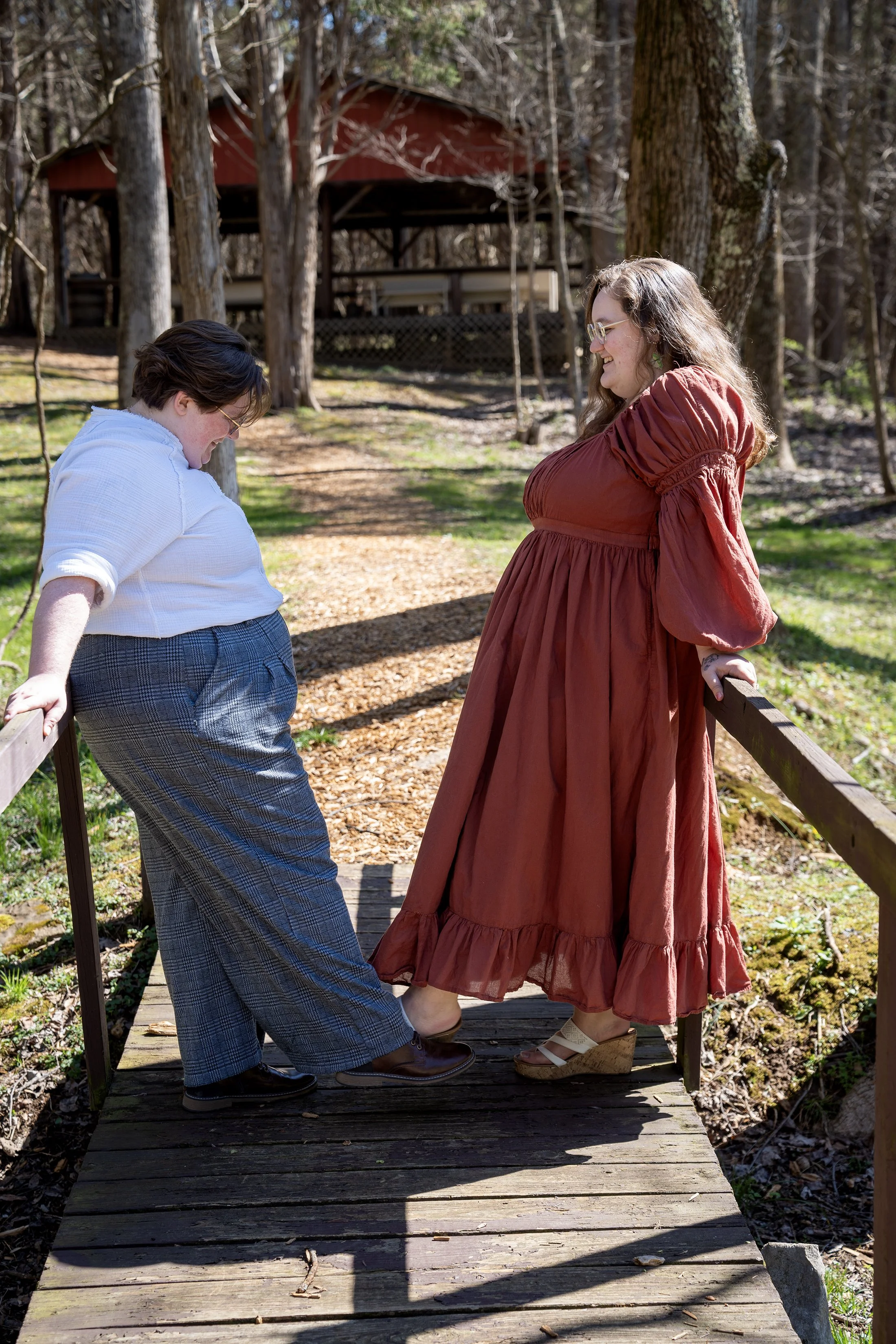 natassja-and-emma-engagement-photographs-shelby-marie-photography-southern-indiana-15.jpg