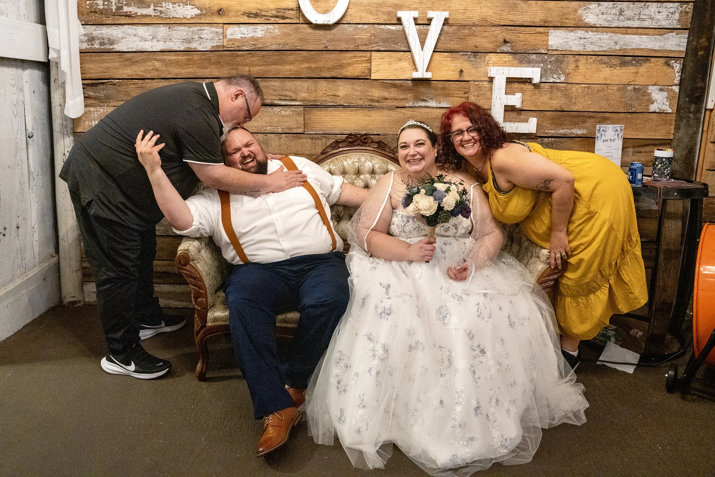 paul-brittney-bray-wedding-avonley-homestead-shelbyville-ky-shelby-marie-photography-390.jpg