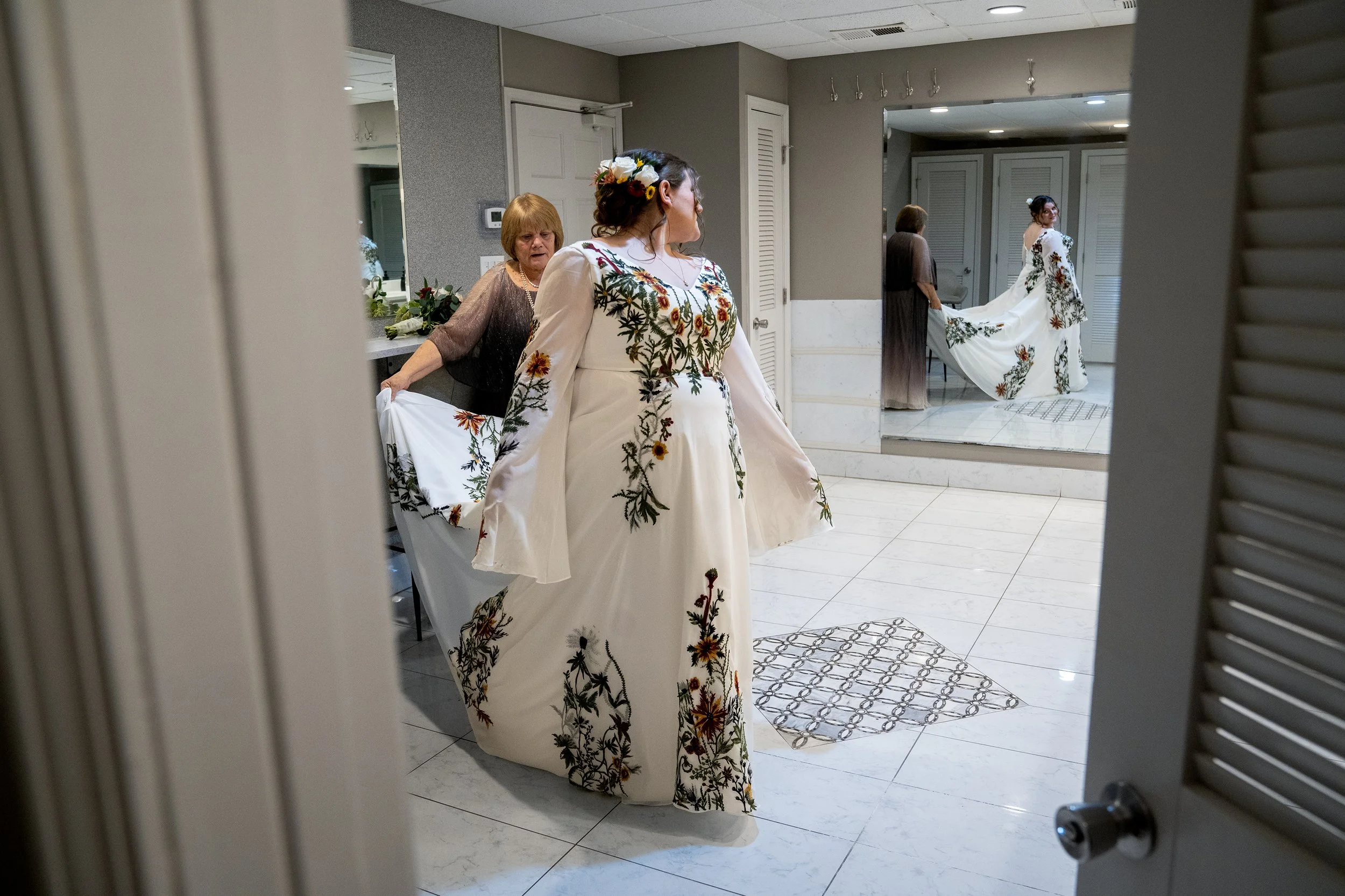 fellows-wedding-woodhaven-country-club-louisville-shelby-marie-photography-4.jpg