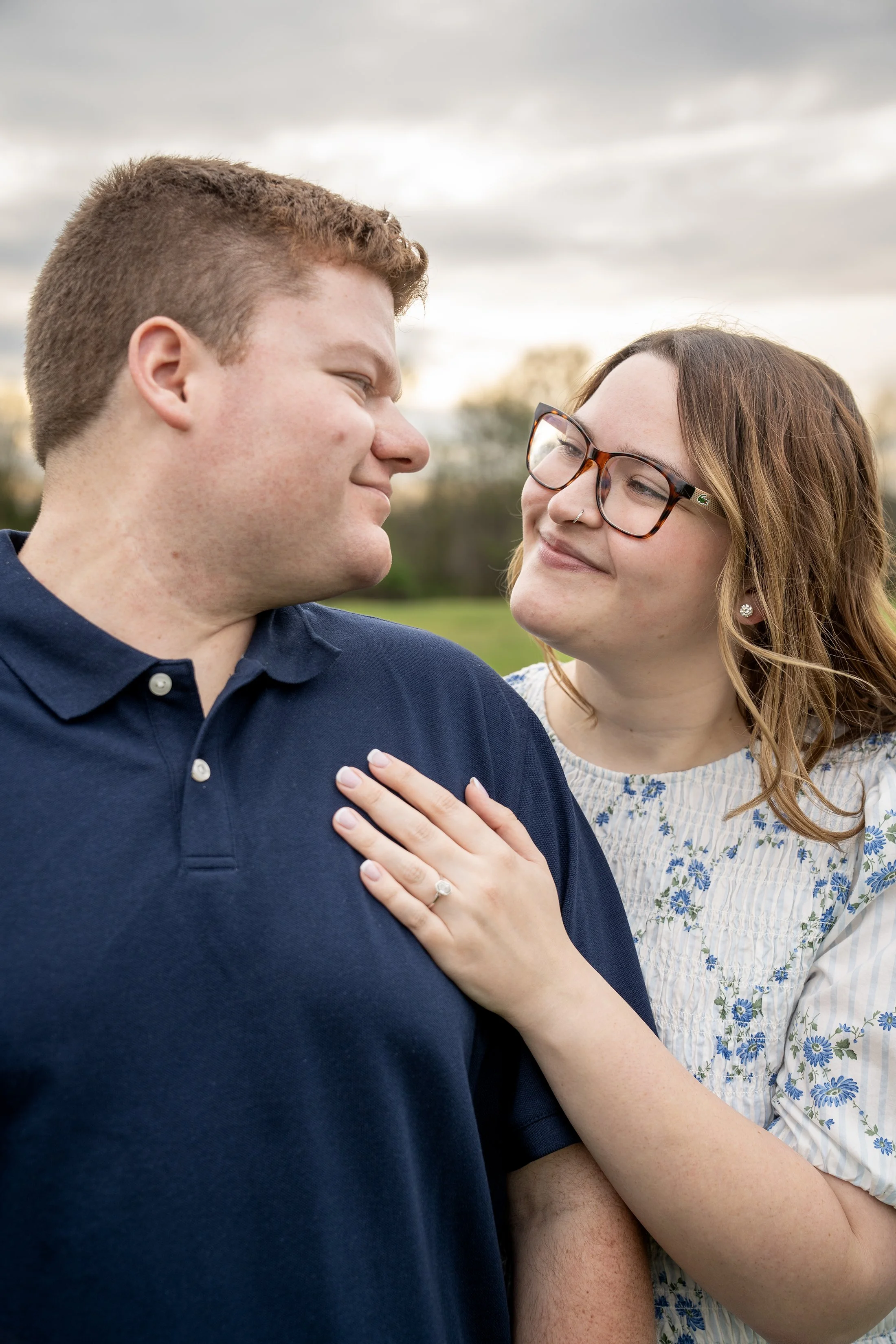 gillian-and-stephen-engagement-white-barn-venue-madison-indiana-shelby-marie-photography-29.jpg