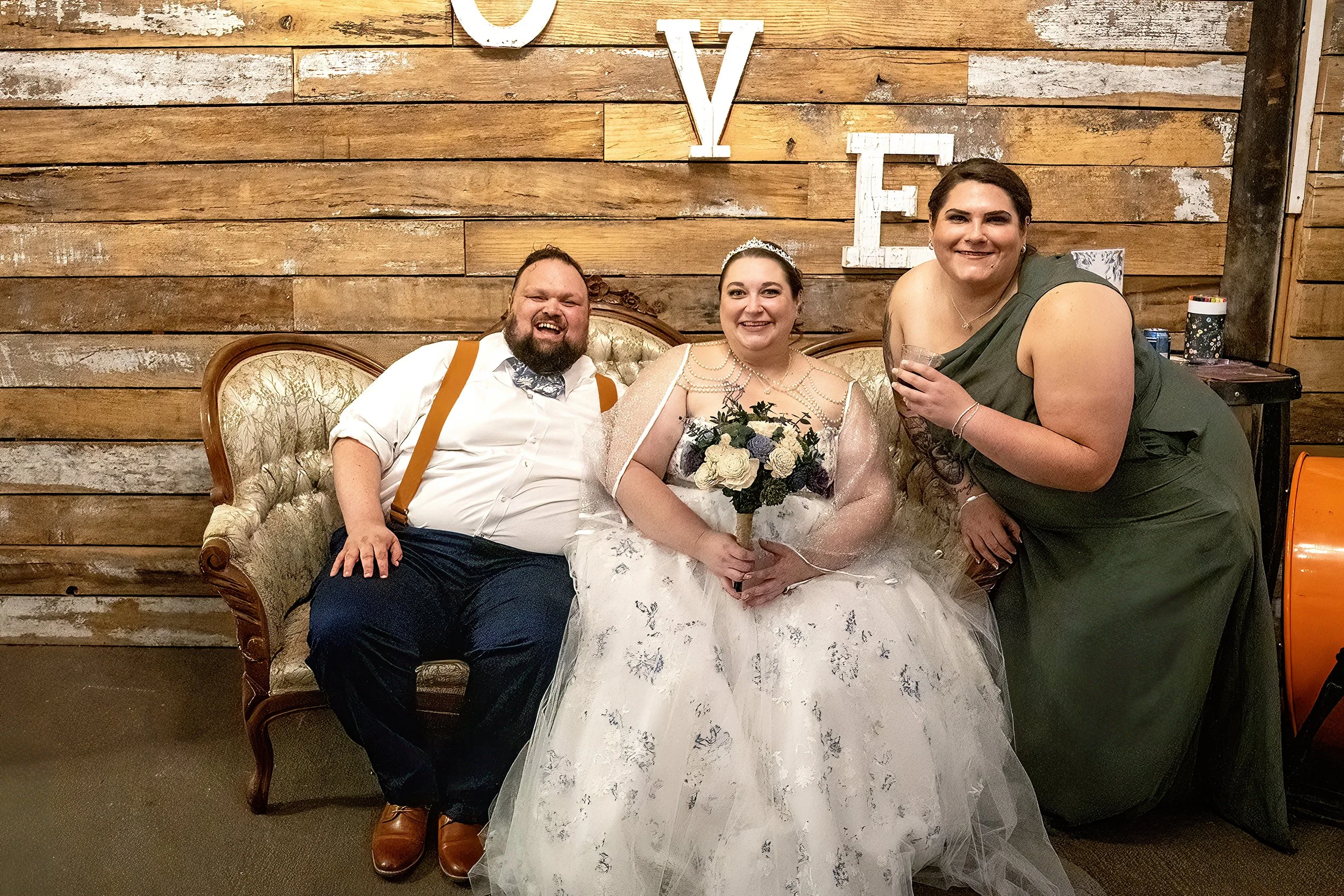 paul-brittney-bray-wedding-avonley-homestead-shelbyville-ky-shelby-marie-photography-381.jpg