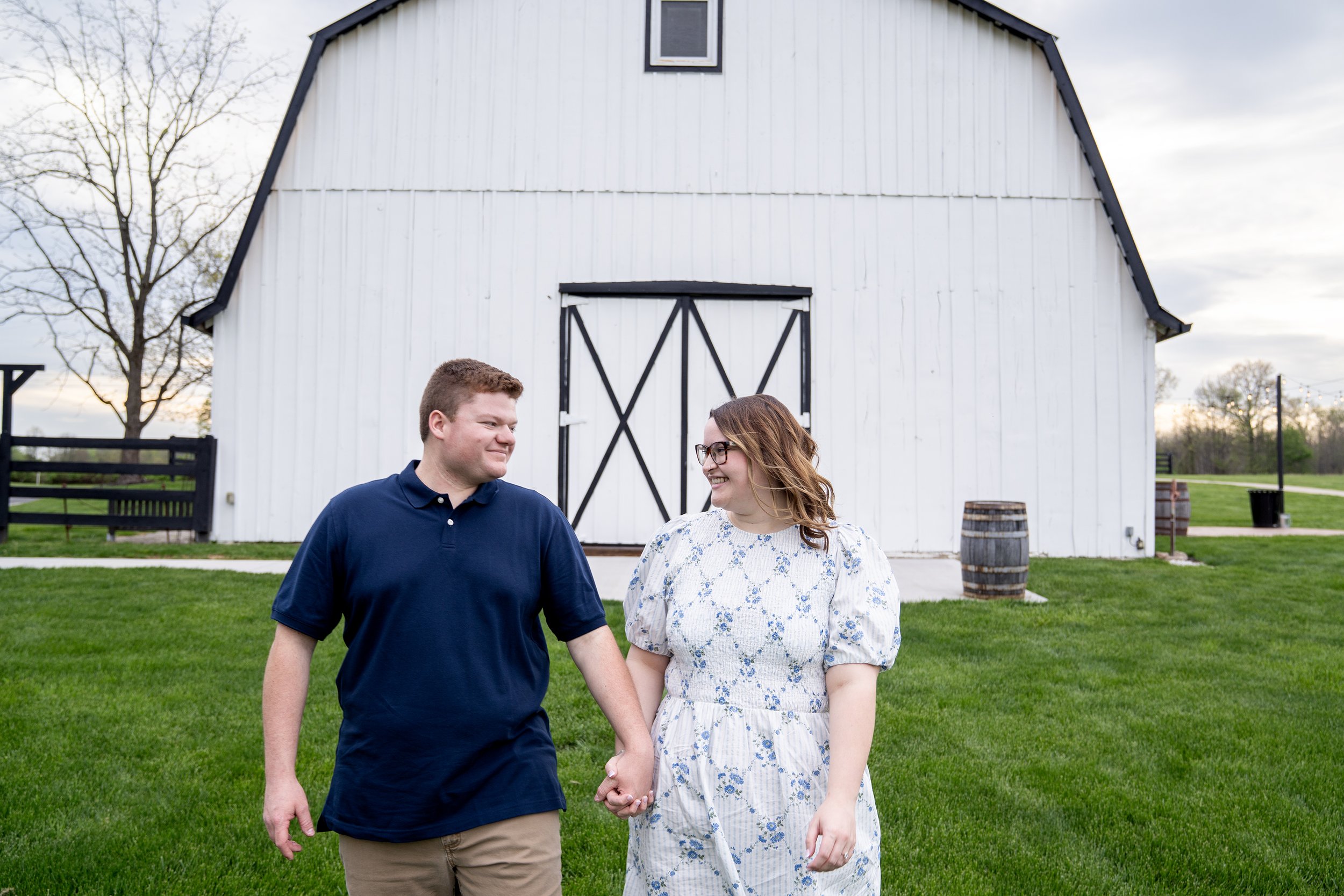 gillian-and-stephen-engagement-white-barn-venue-madison-indiana-shelby-marie-photography-35.jpg