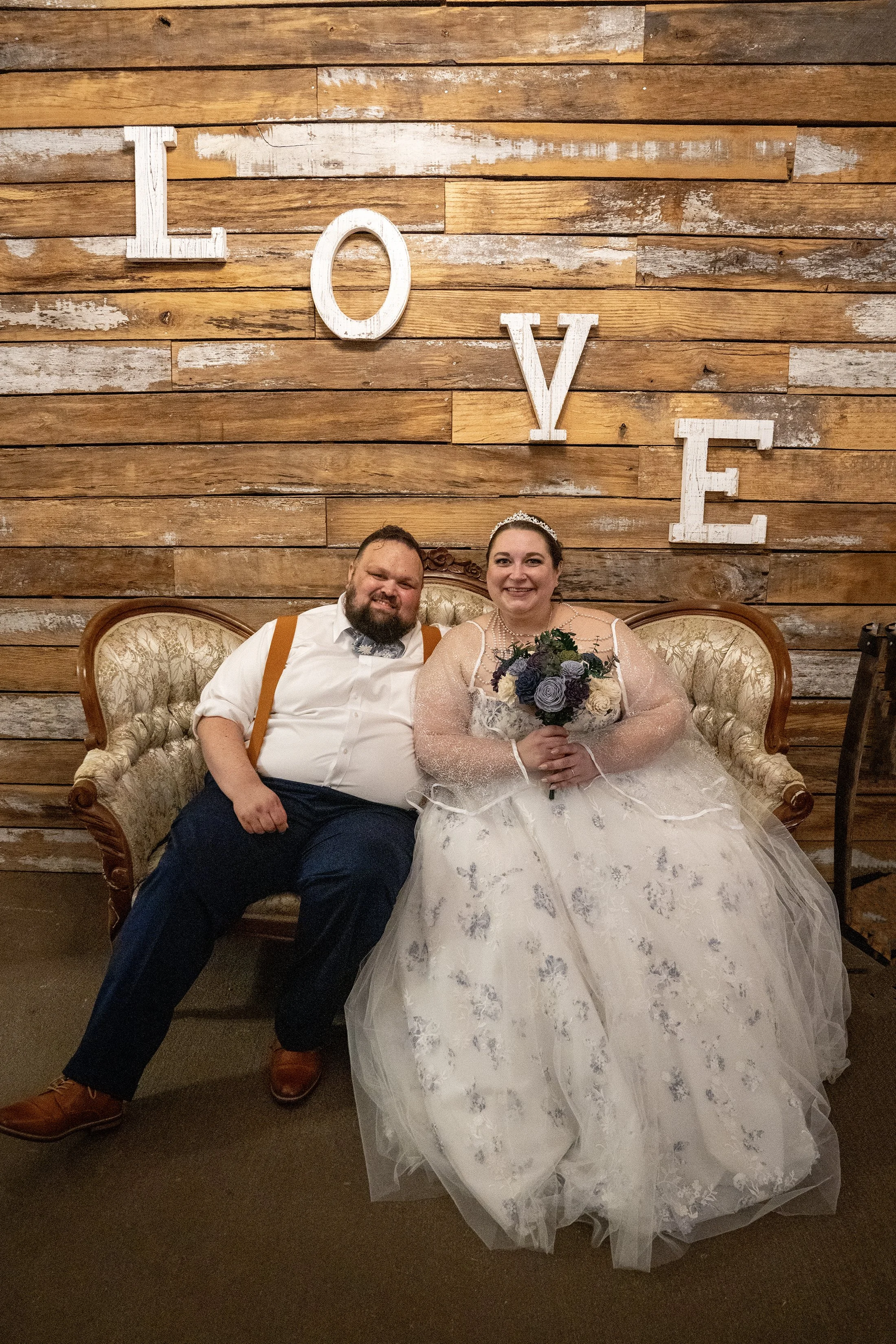 paul-brittney-bray-wedding-avonley-homestead-shelbyville-ky-shelby-marie-photography-400.jpg