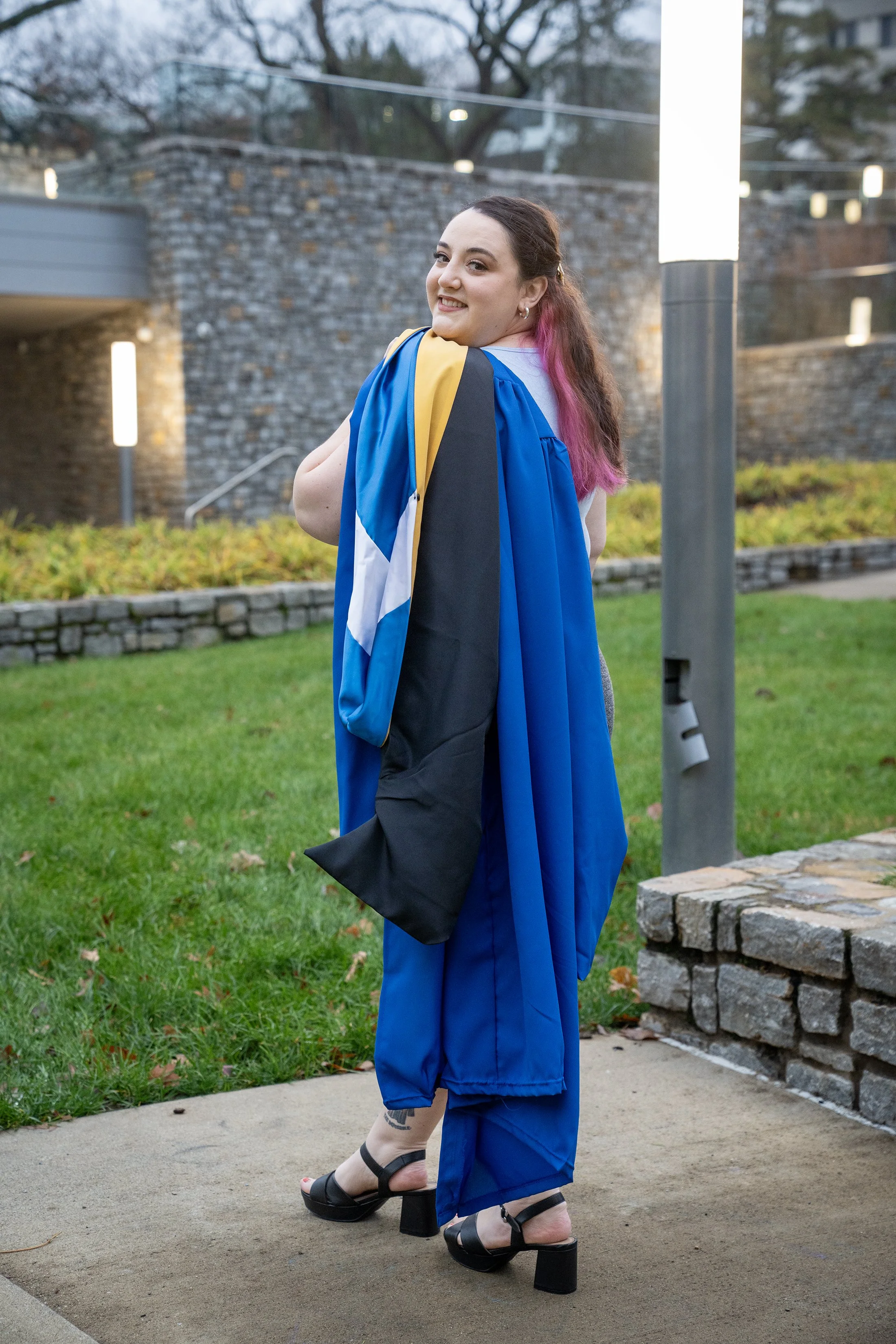 liz-vincelli-graduation-photographs-university-of-kentucky-shelby-marie-photography-18.jpg