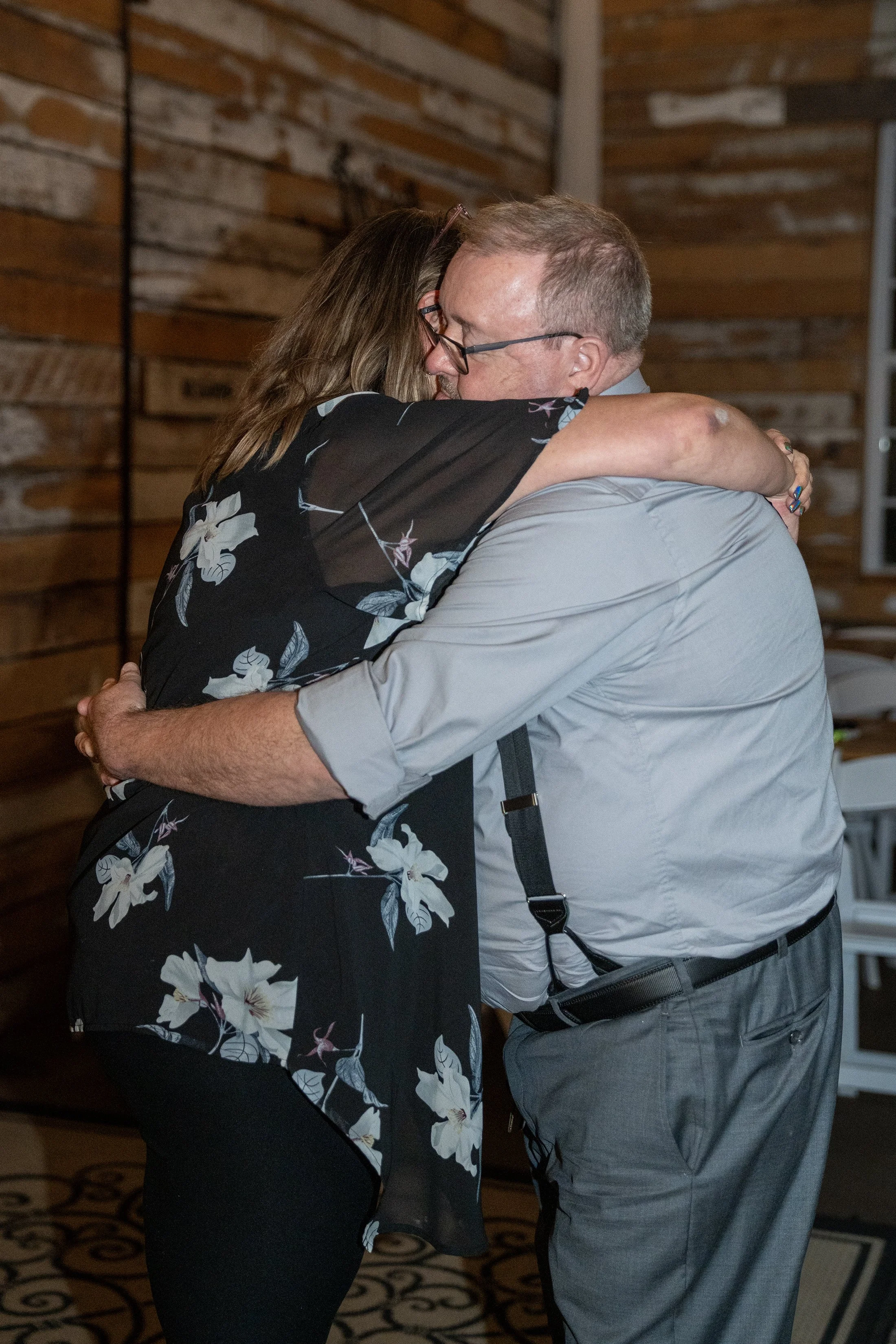 paul-brittney-bray-wedding-avonley-homestead-shelbyville-ky-shelby-marie-photography-497.jpg