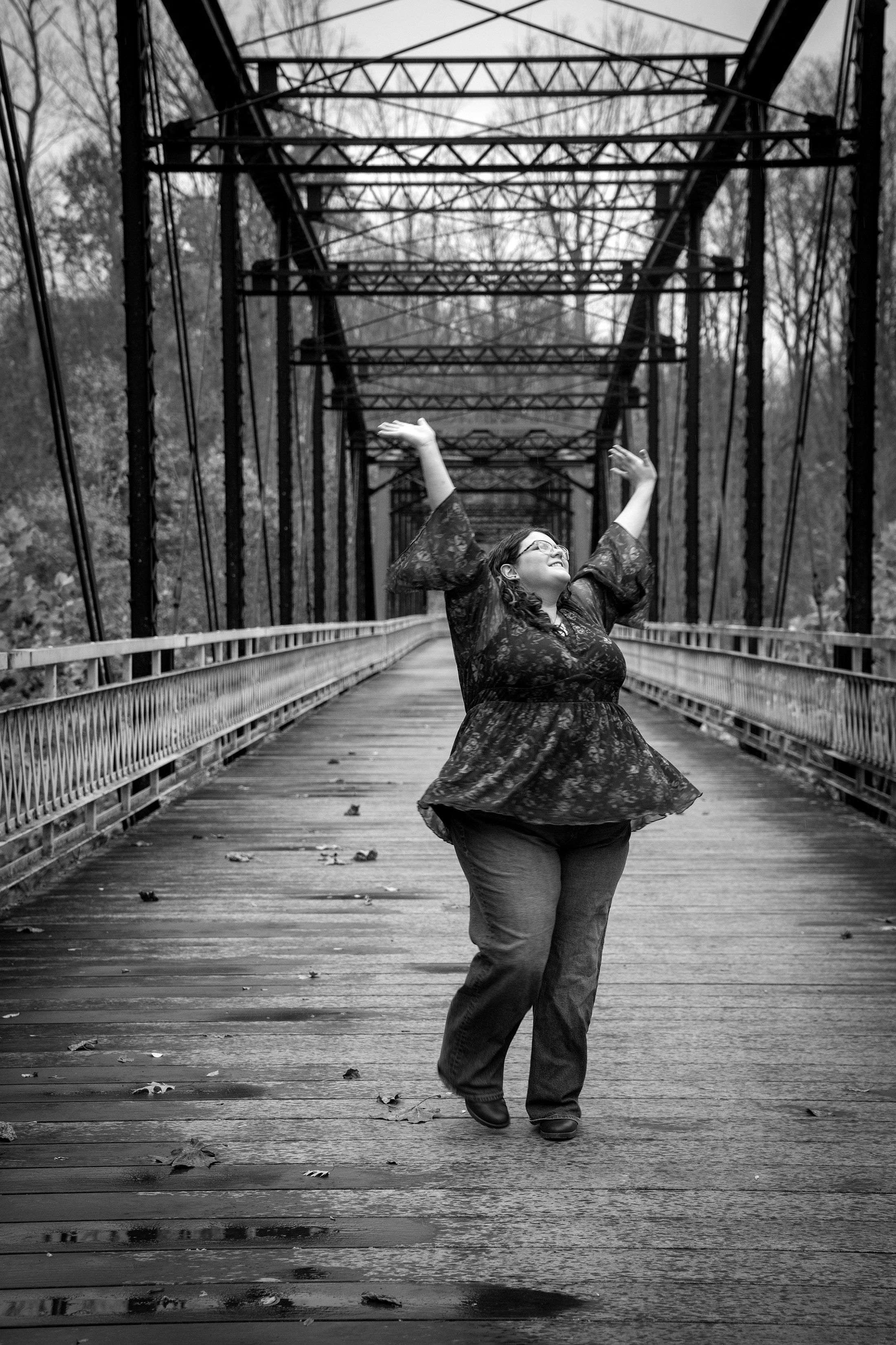 mars-woodwars-senior-photos-rose-island-shelby-marie-photography-7.jpg