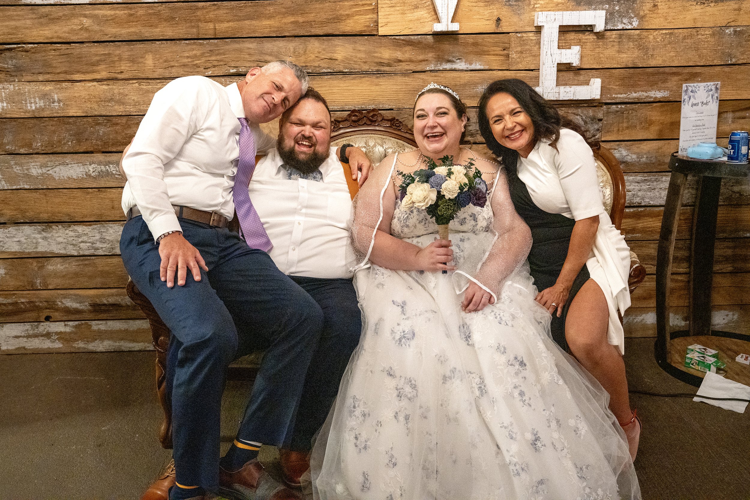 paul-brittney-bray-wedding-avonley-homestead-shelbyville-ky-shelby-marie-photography-391.jpg